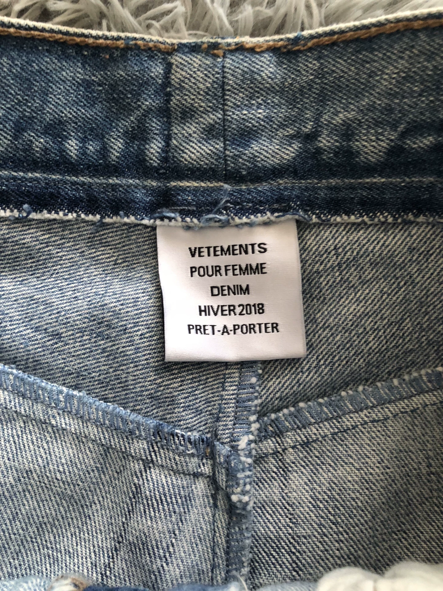 Vetements Blue Spliced High Waist Jeans — detail