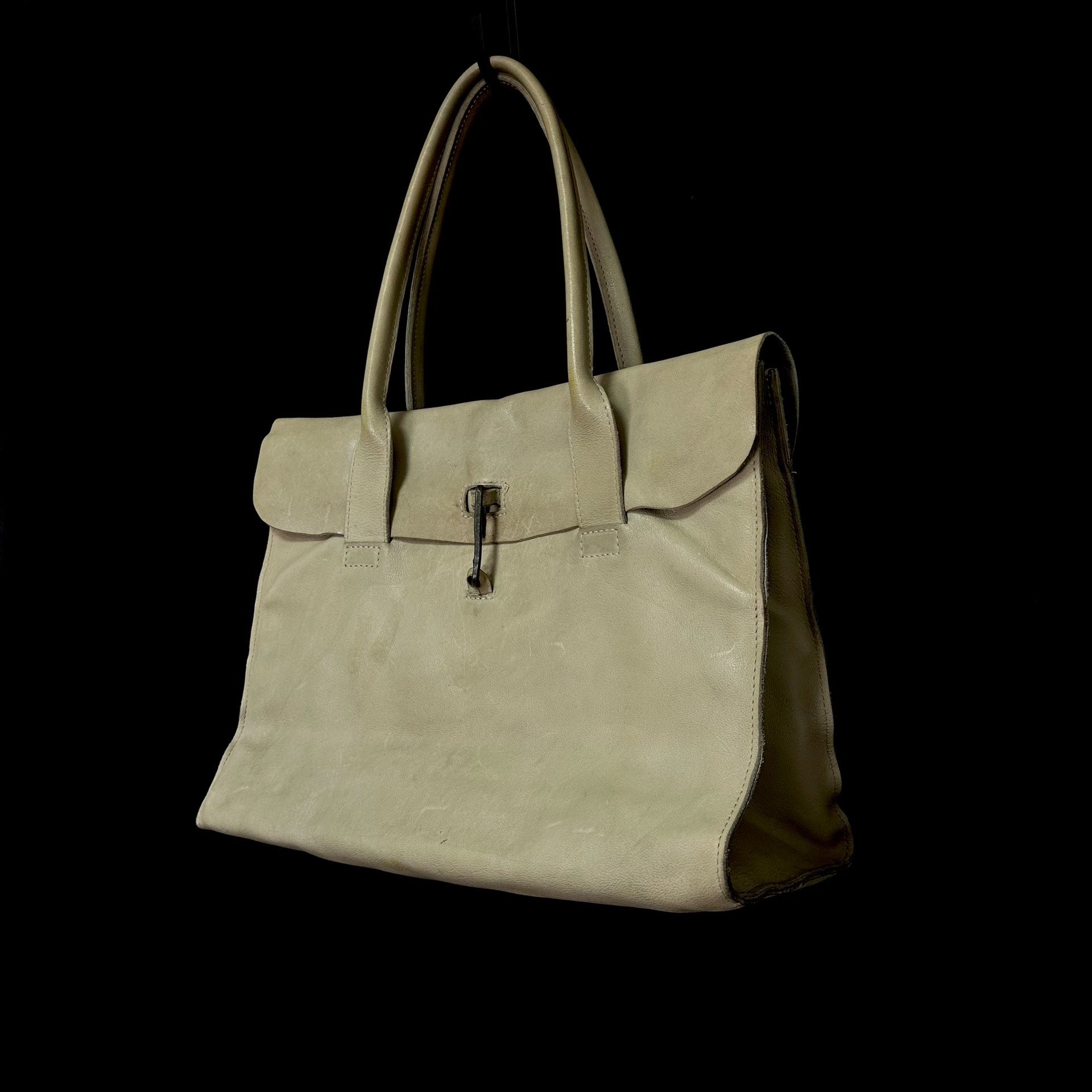 tagliovivo Camel Leather Doctor Bag — back