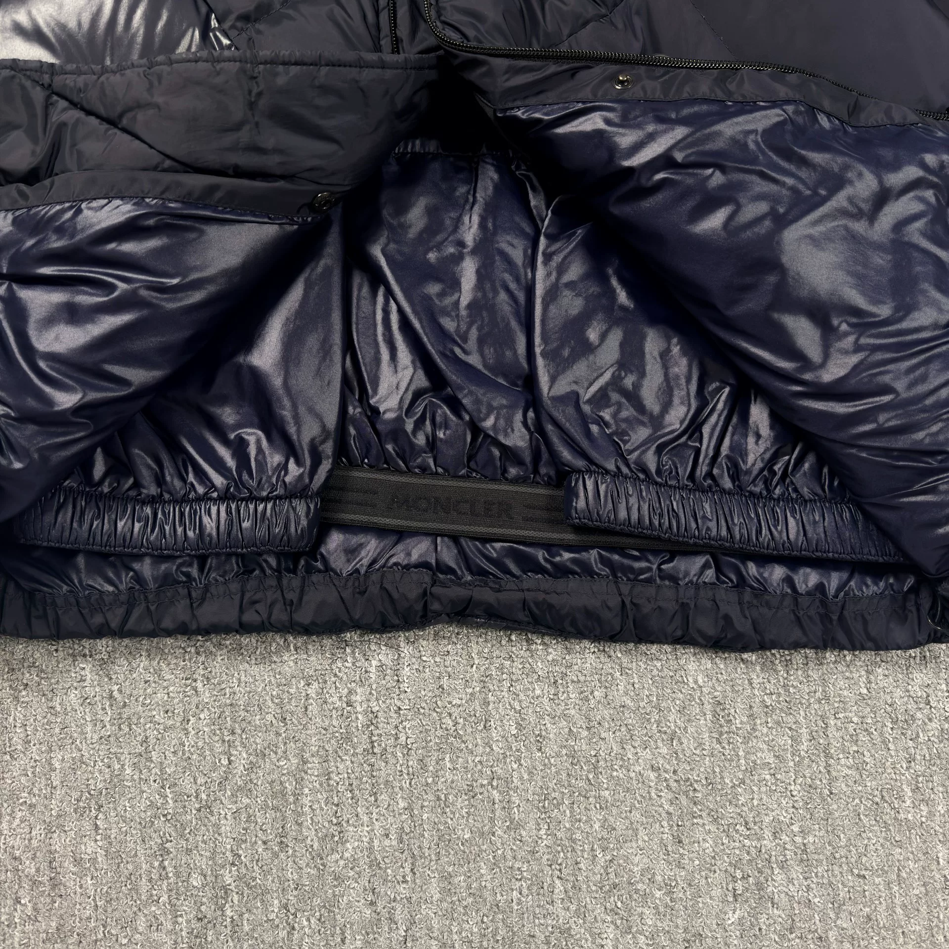 Moncler Autrans Dark Blue Short Down Jacket — label