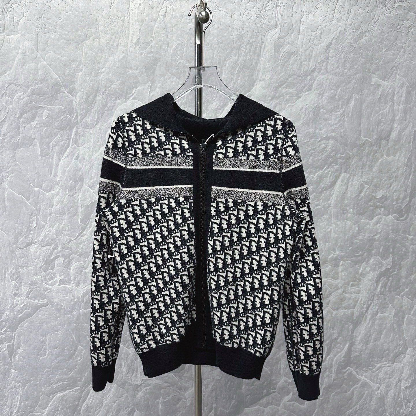 DIOR Double-Sided Printed Hooded Zip Jacket — front