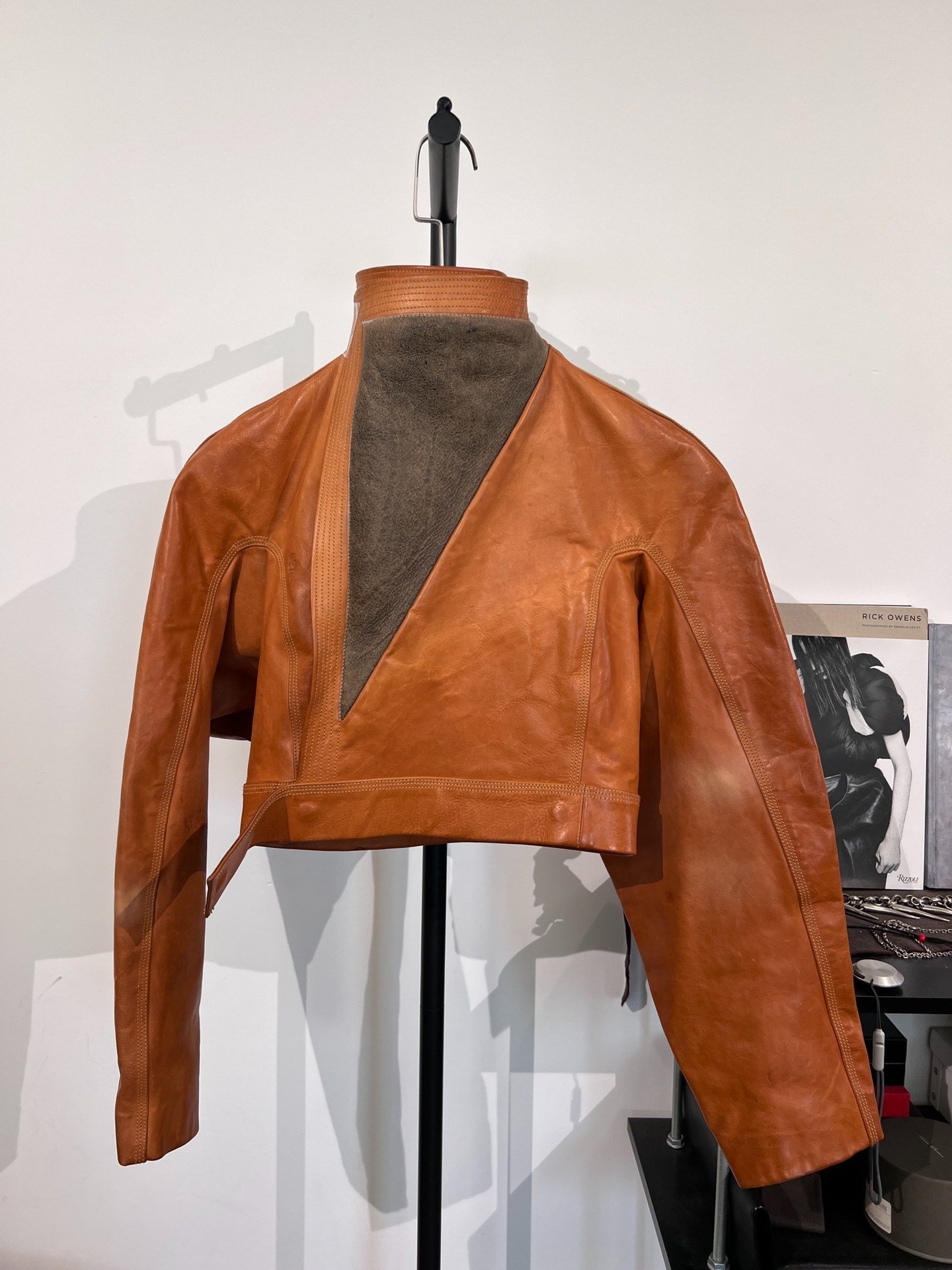 Rick Owens Cropped Fur Collar Leather Jacket — front