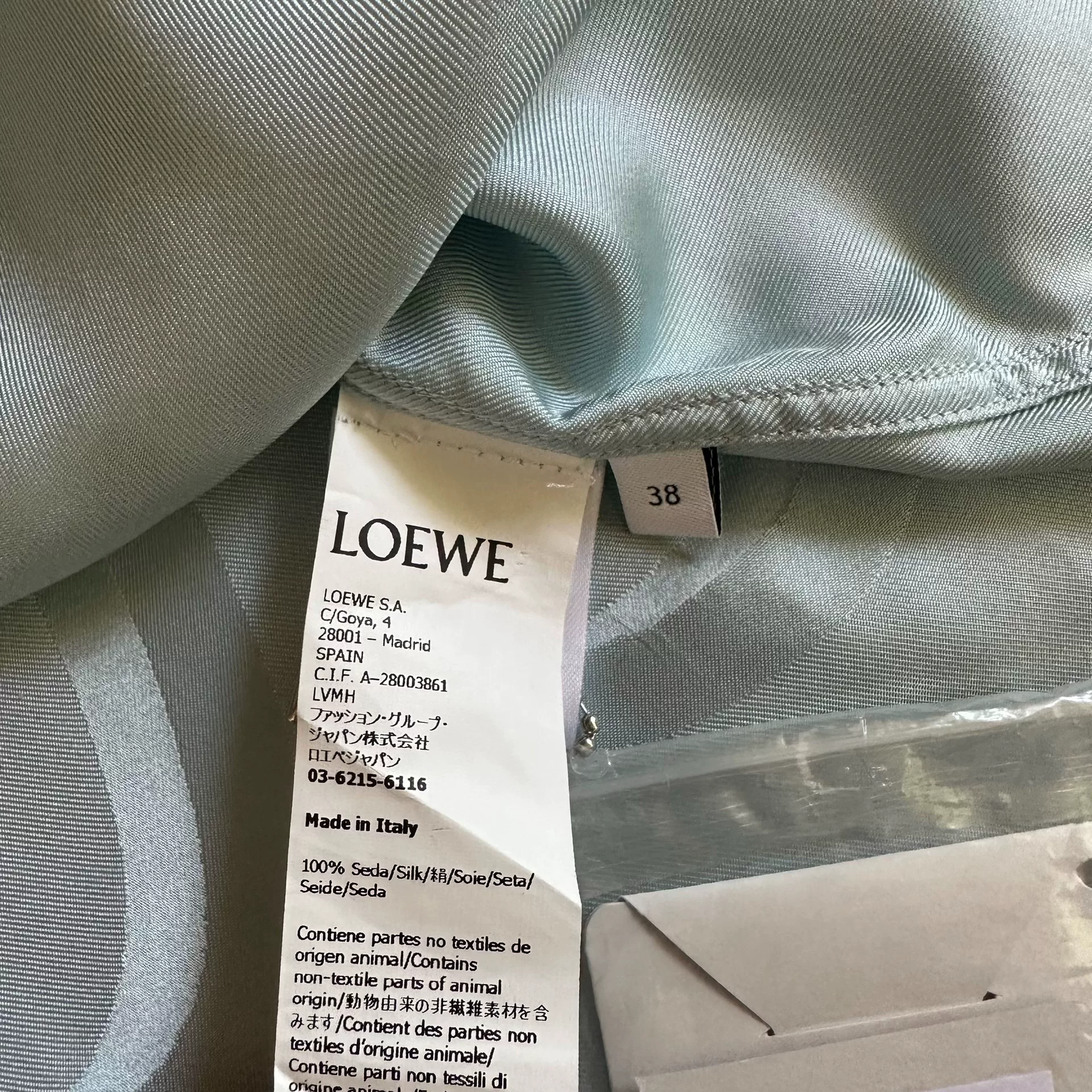 Loewe 23SS Long-Sleeve Lapel Shirt — label