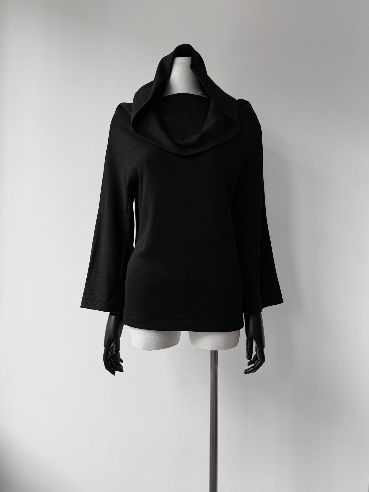Yohji Yamamoto 17SS Witch Hat Top — label