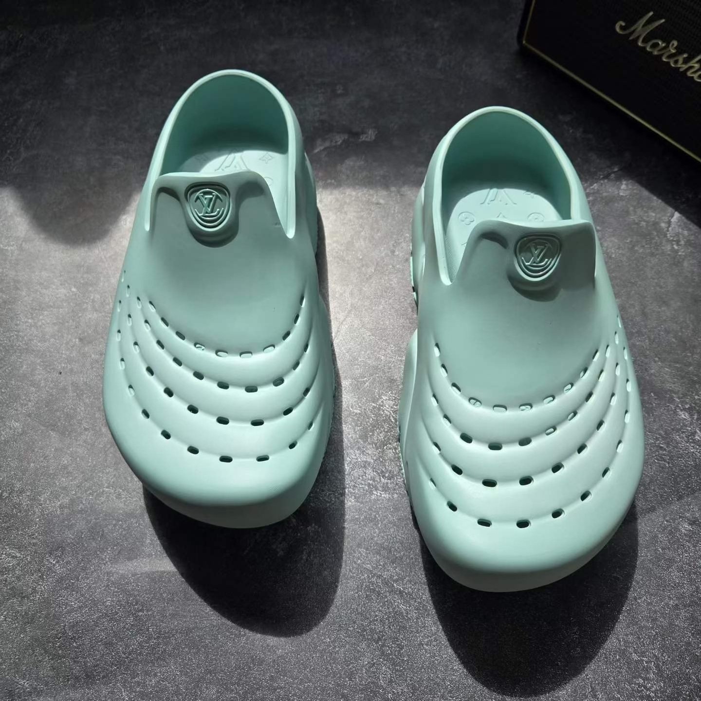 Louis Vuitton LV Shark Slippers — front
