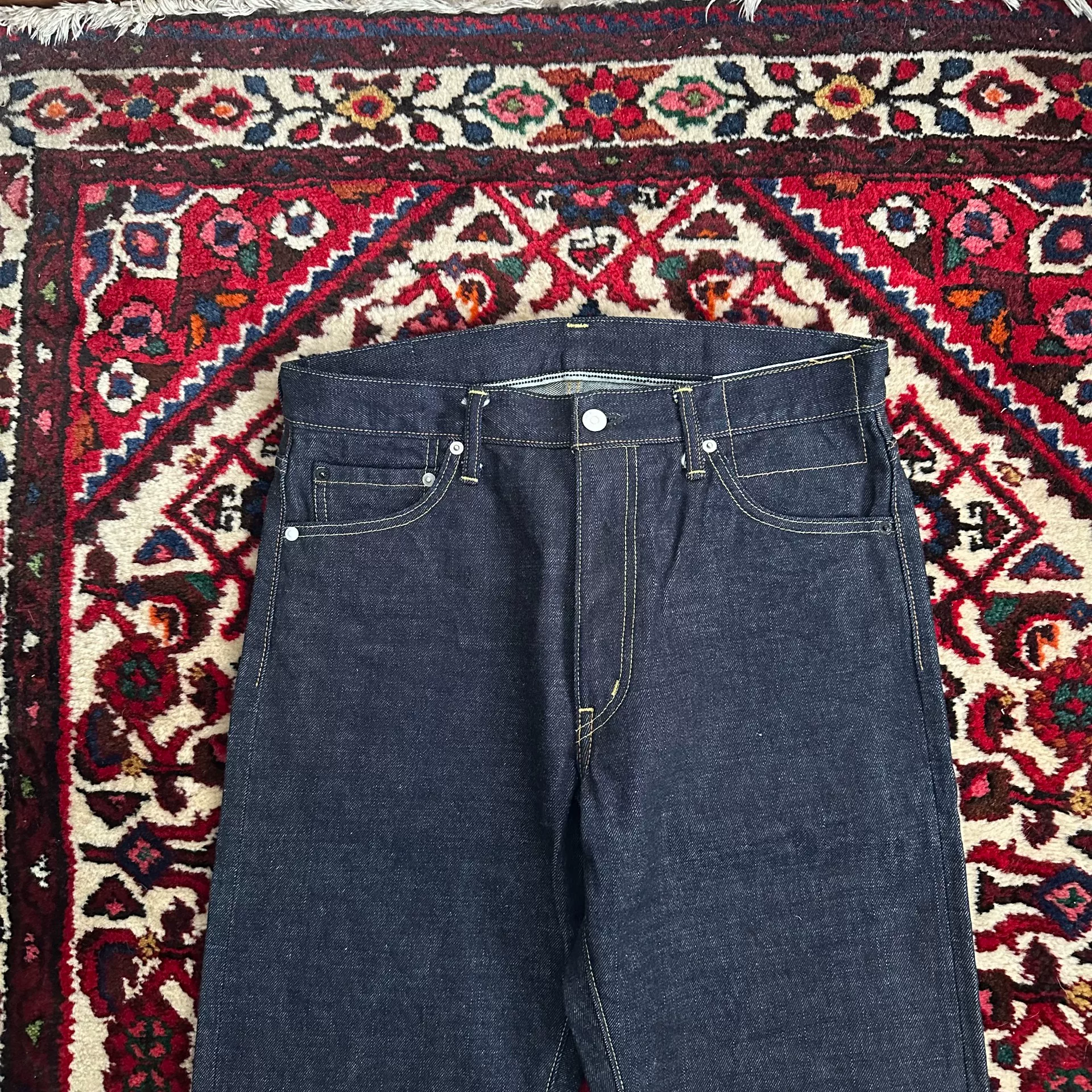 visvim FLUXUS Raw Denim Jeans W33 L32 — detail