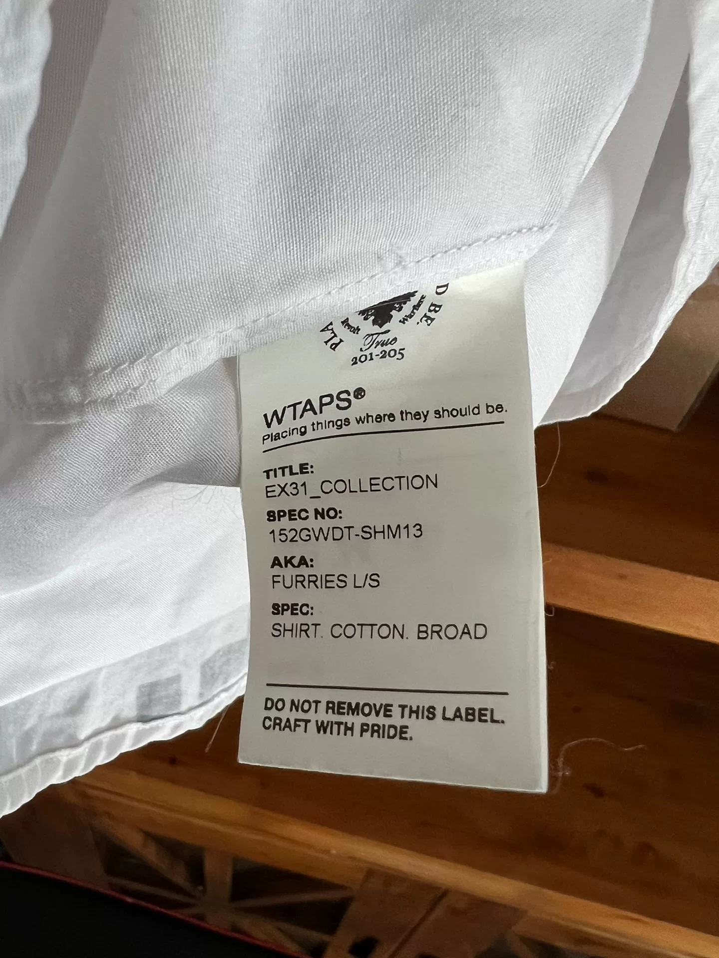 WTAPS 15AW White Letter Shirt — label