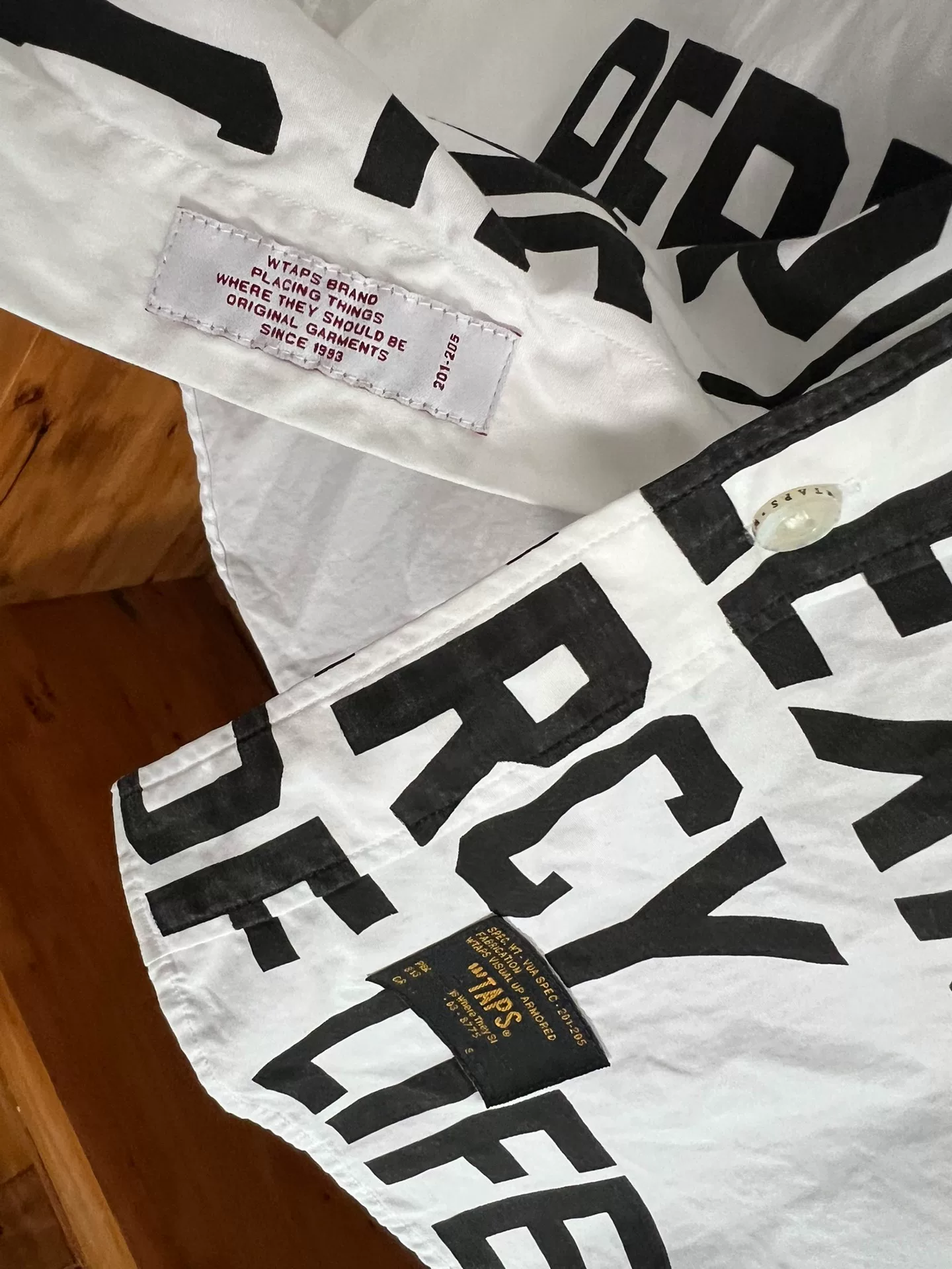 WTAPS 15AW White Letter Shirt — back