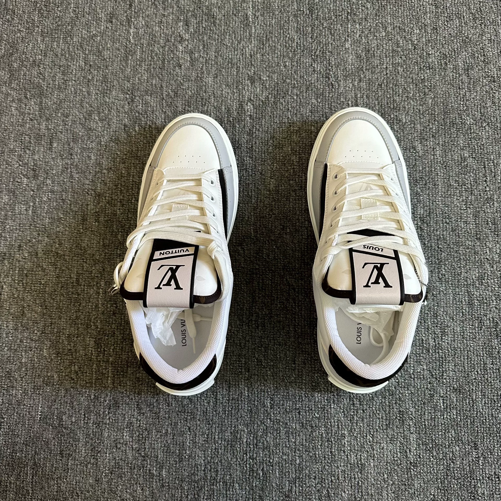 Louis Vuitton Charlie Low-Top Casual Shoes — detail