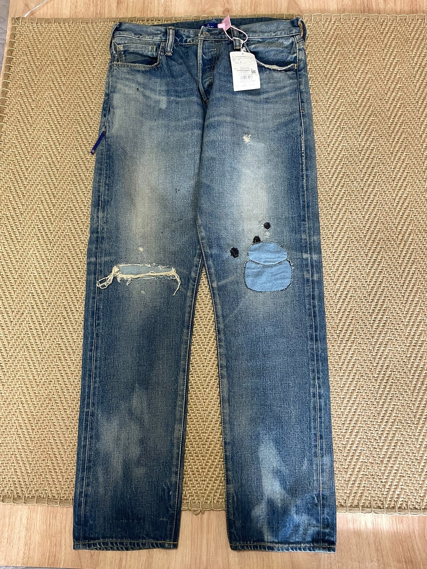 Vanquish Fragment Denim Distressed Jeans