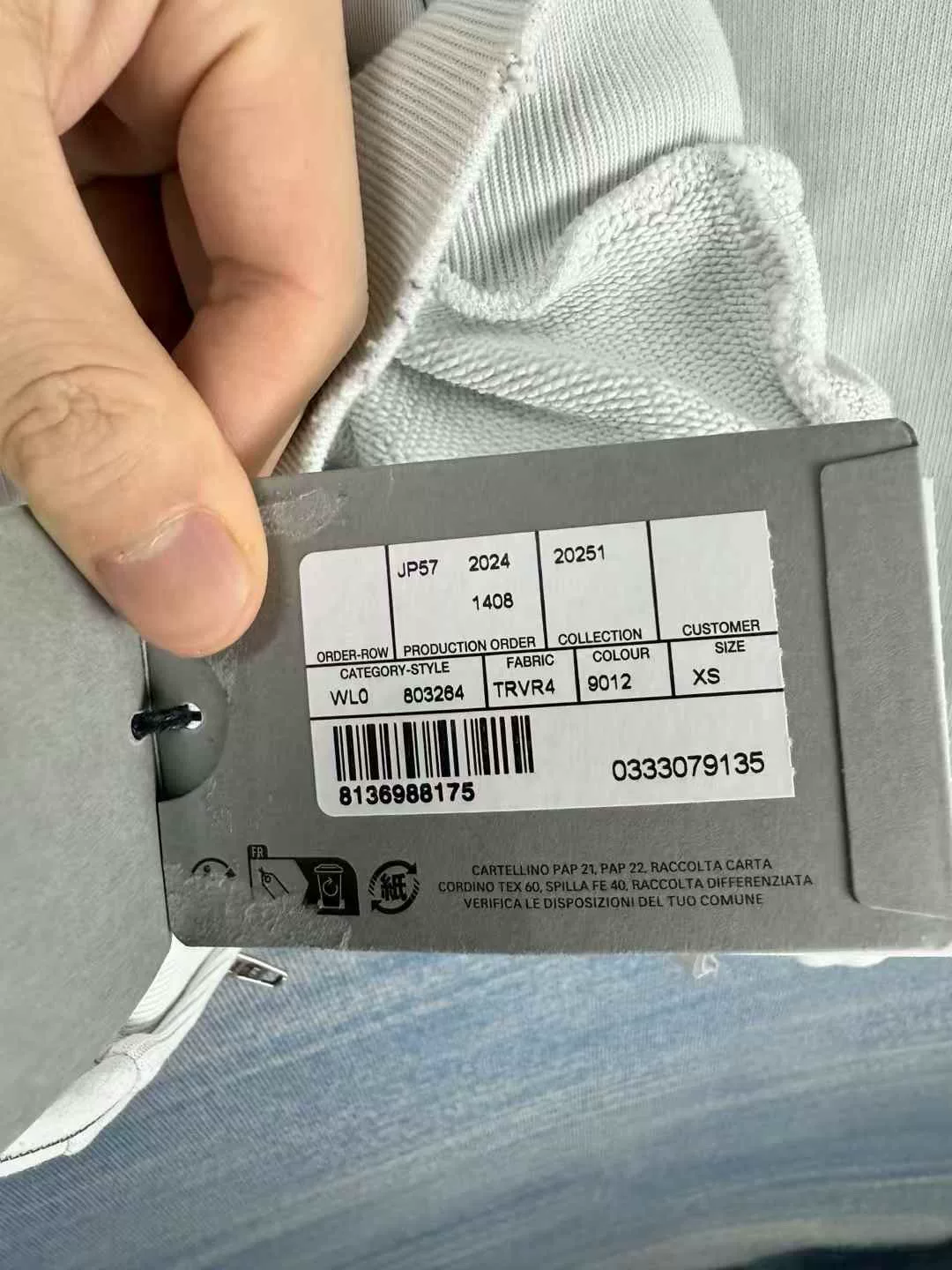 Balenciaga Qixi Limited White Graffiti Zip Hoodie — label