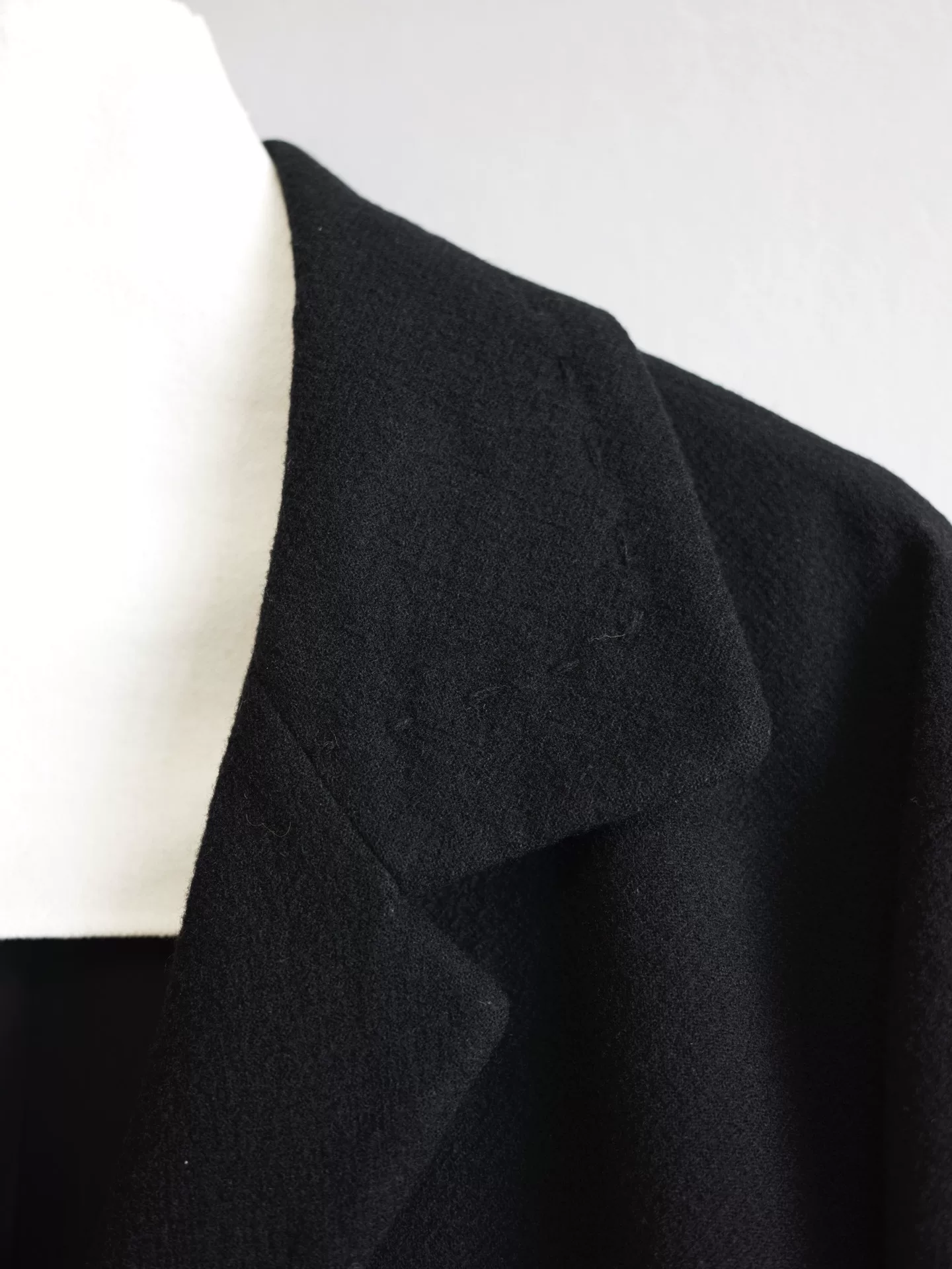 Yohji Yamamoto 05AW Silver Button Coat — label