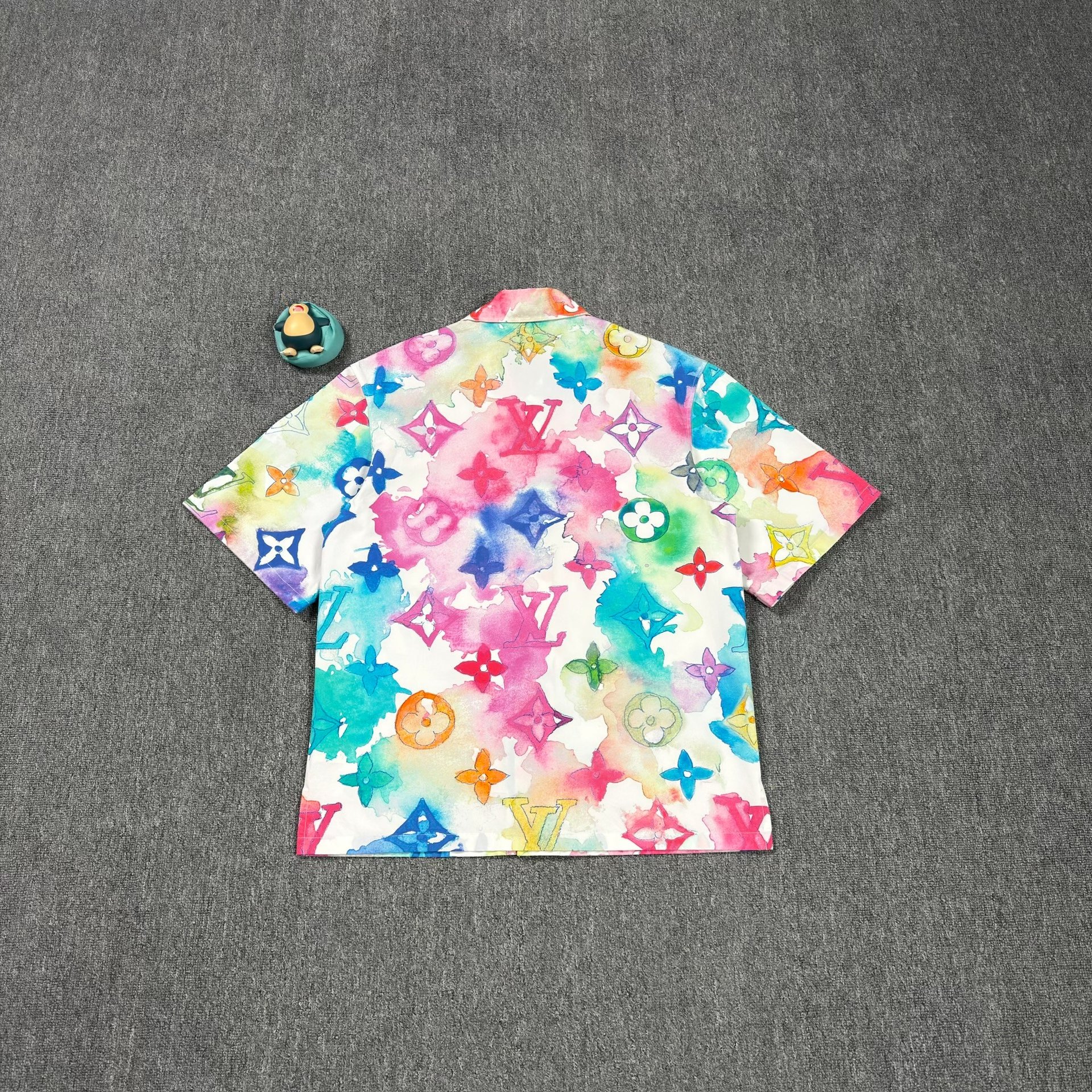Louis Vuitton Watercolor Logo Short-Sleeve Shirt — front