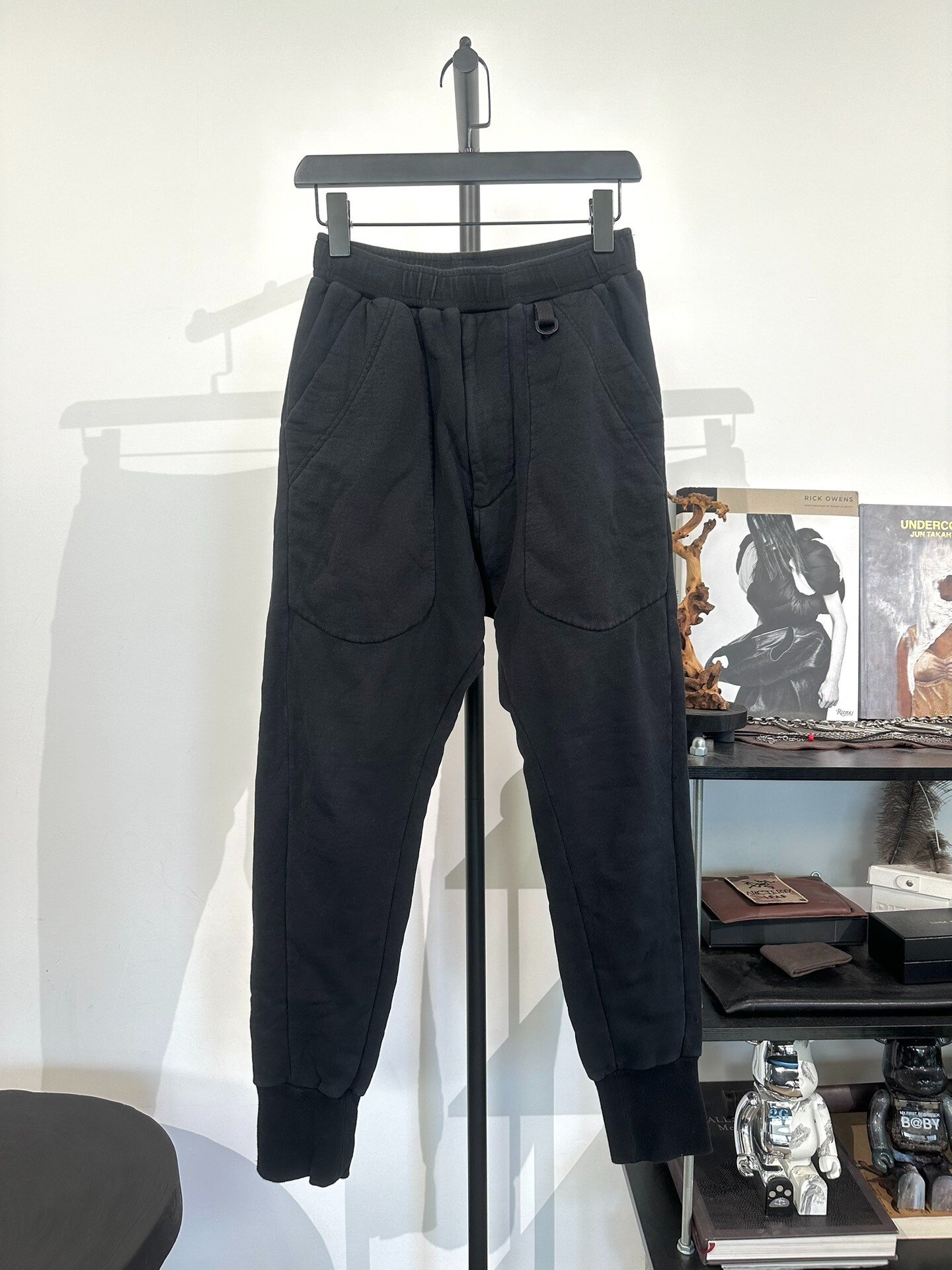 Julius_7 Black Jogger Sweatpants