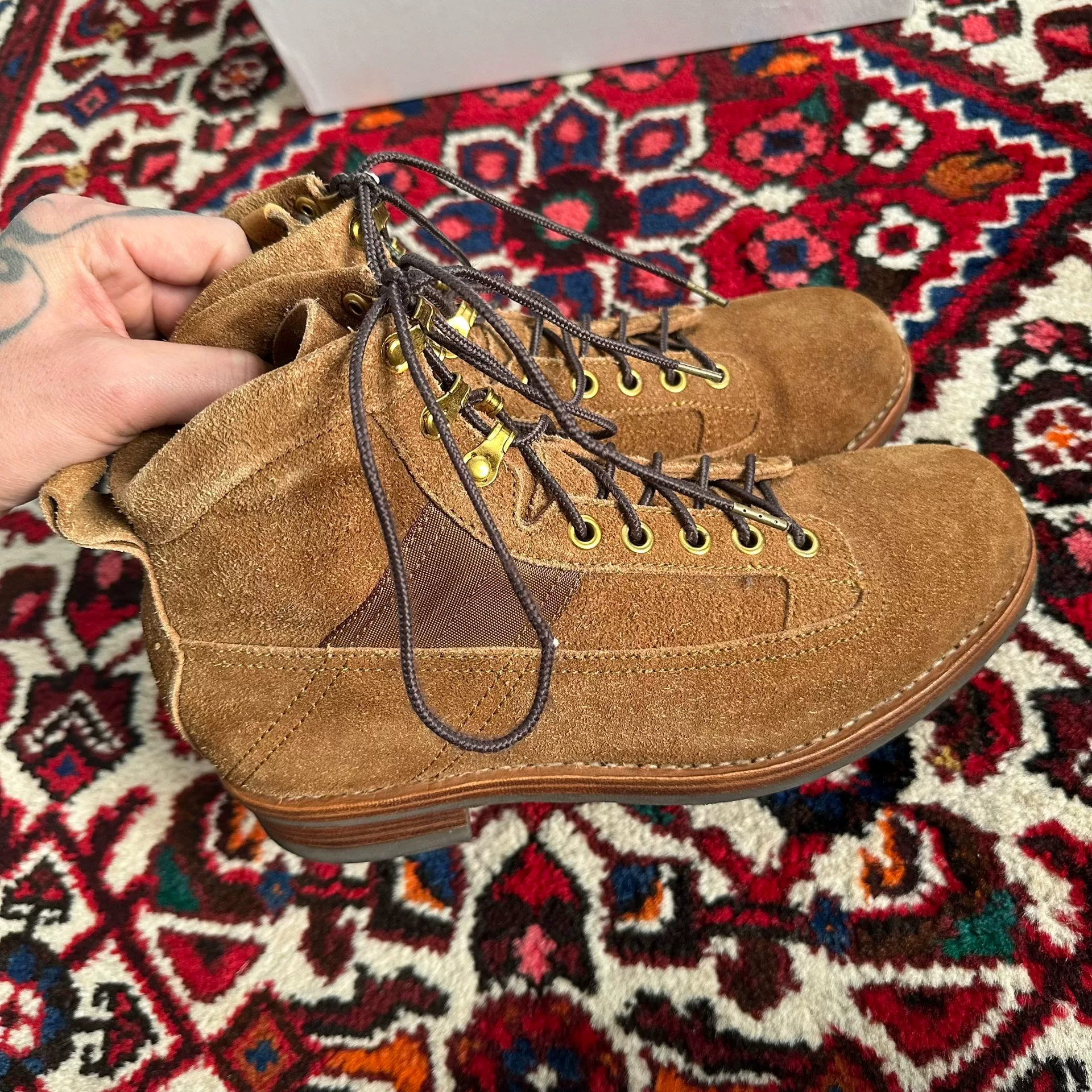 Visvim 17AW Beard Boots Folk — label
