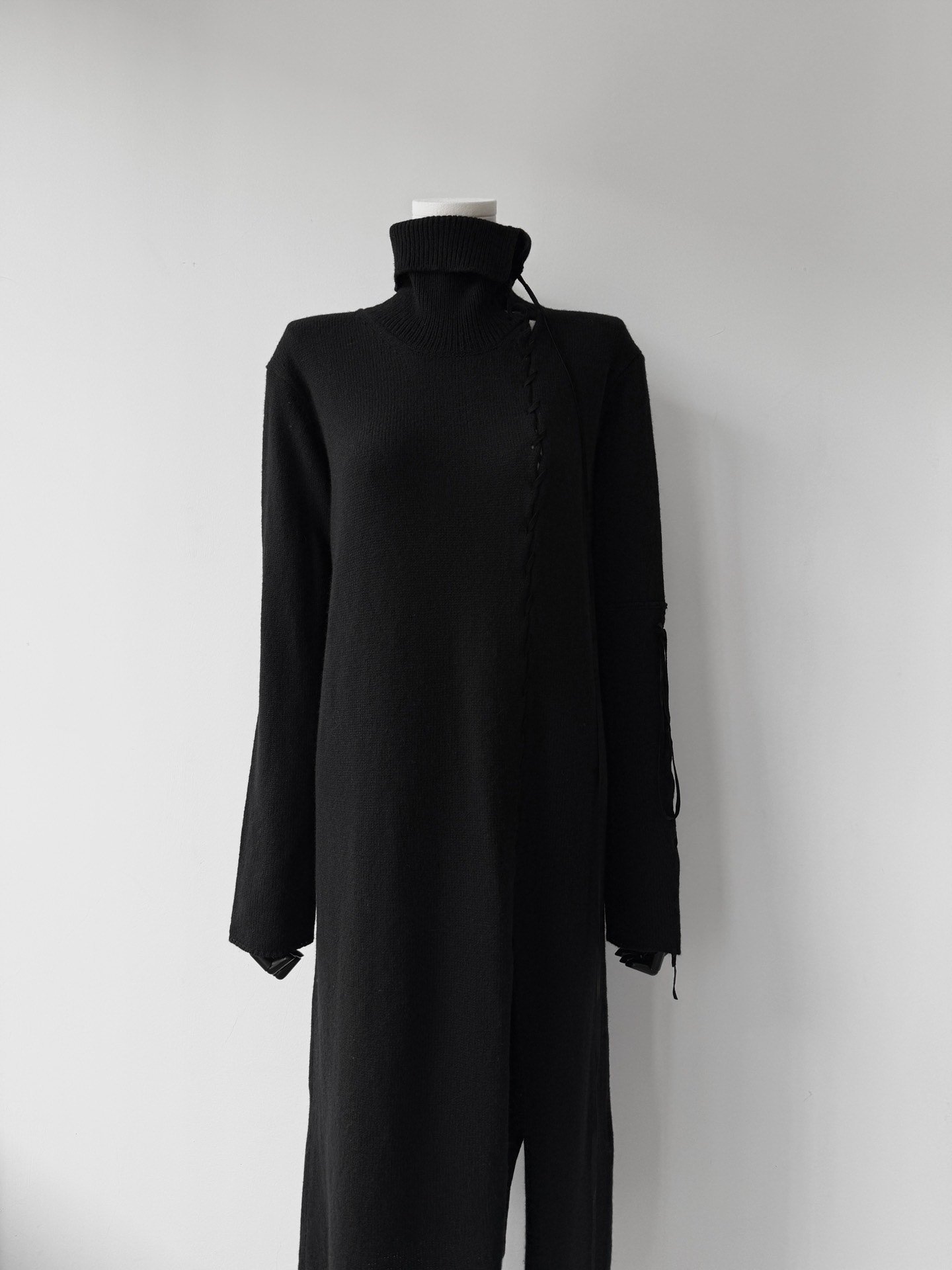 Yohji Yamamoto 18AW Leather Rope Sweater — label