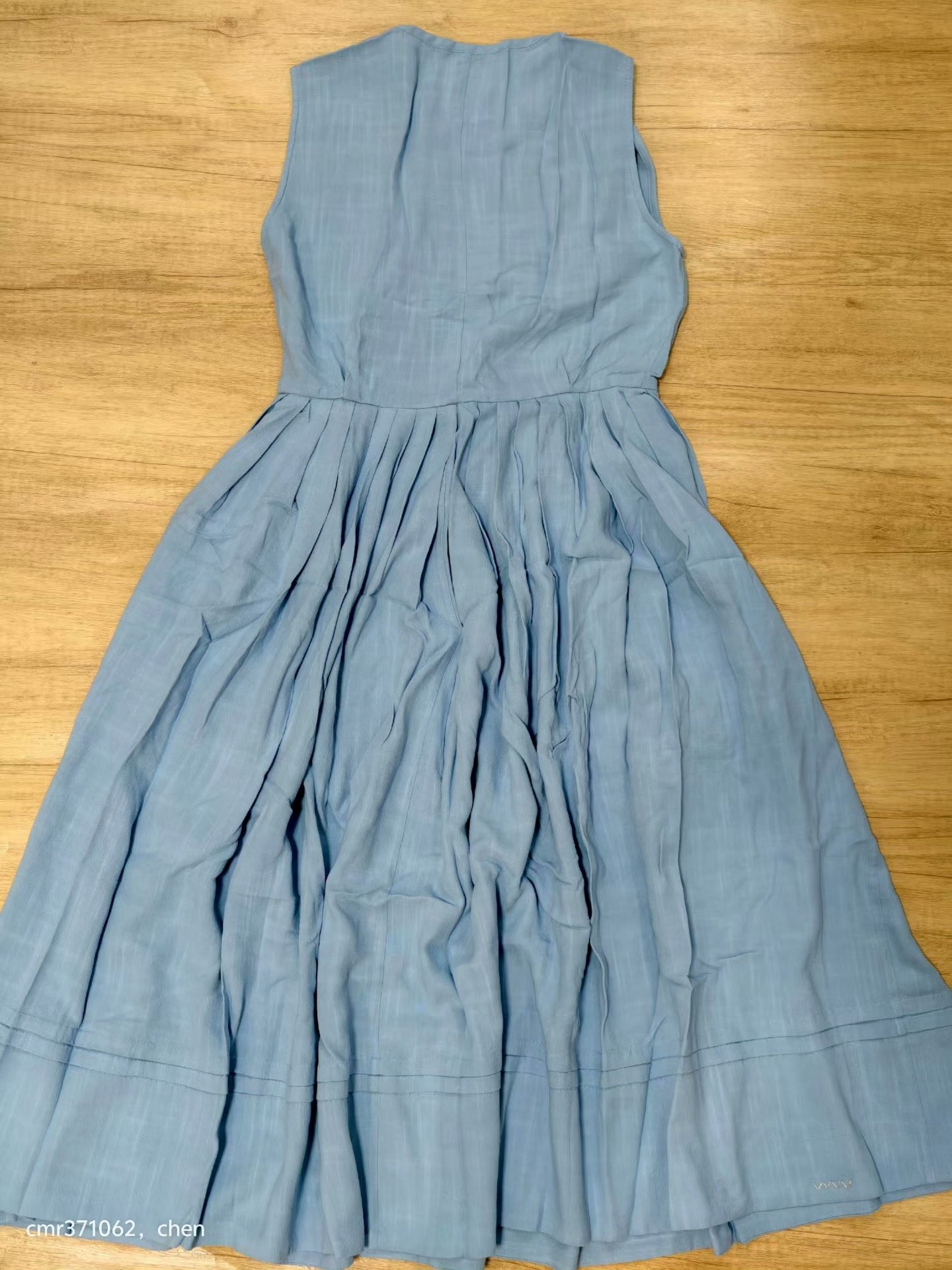 VISVIM 19SS PIPA SLEEVELESS DRESS — label