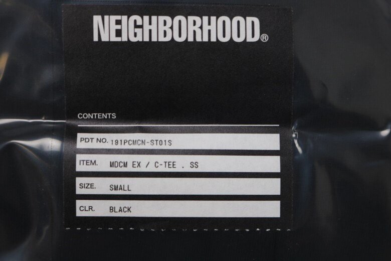 NEIGHBORHOOD X MEDICOM TOY BE@RBRICK T-Shirt — label