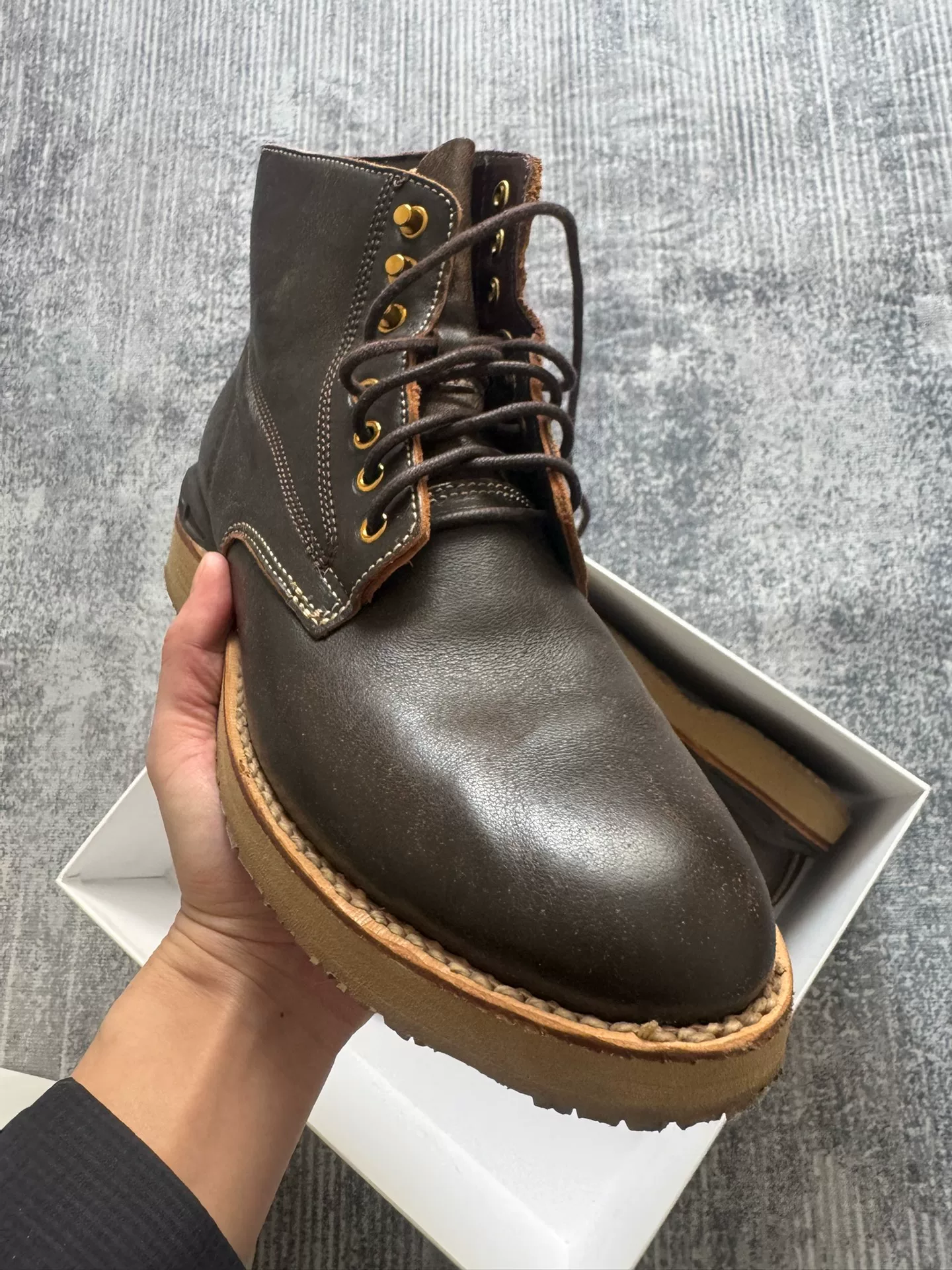 VISVIM 22AW VIRGIL BOOTS — front