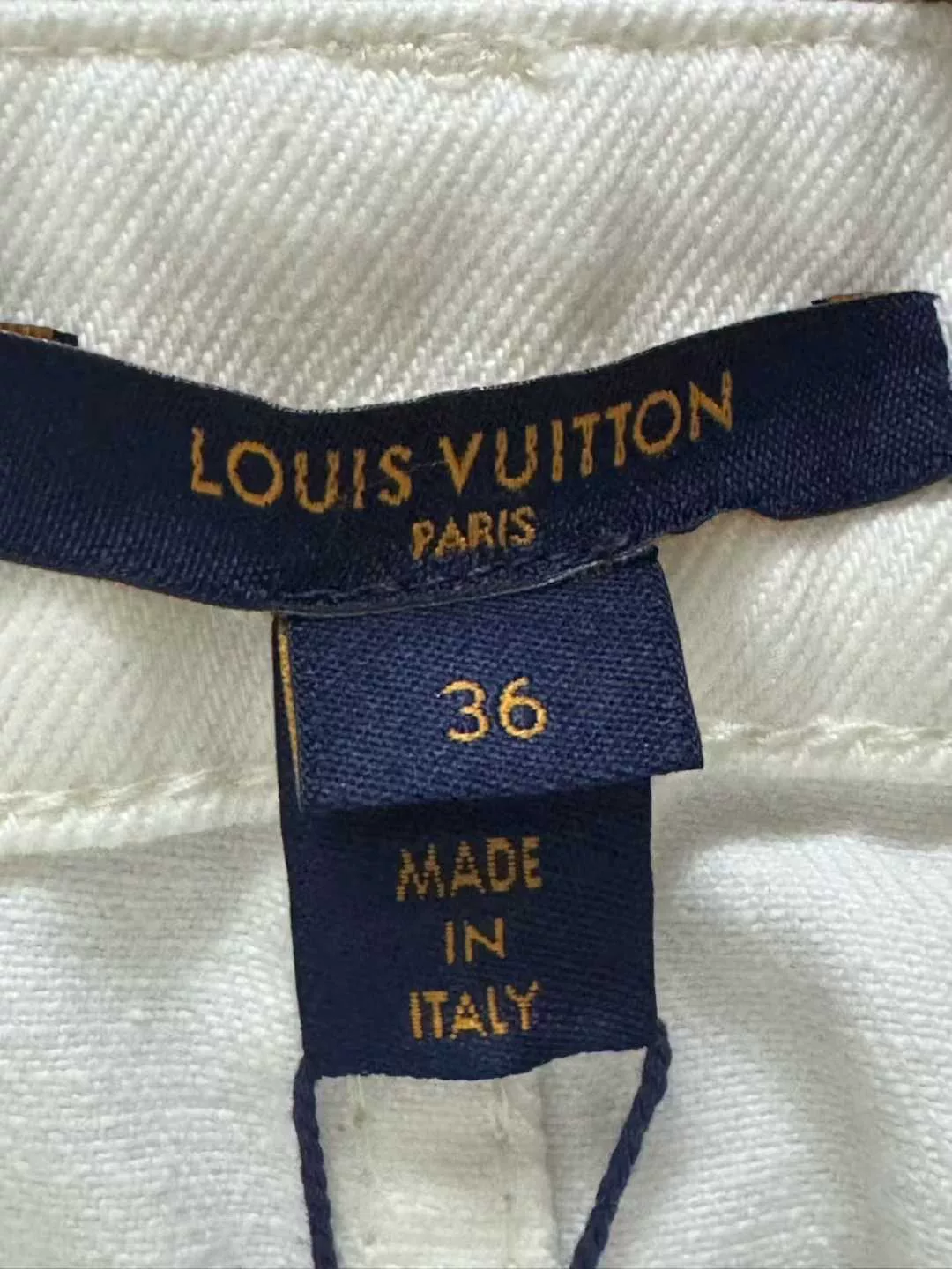 Louis Vuitton White Monogram Pocket Denim Skirt — label