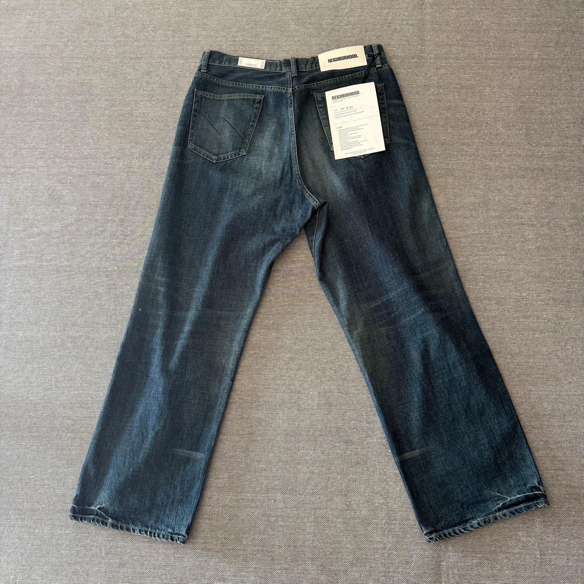 Neighborhood 25ss Basic Washed Jeans — detail
