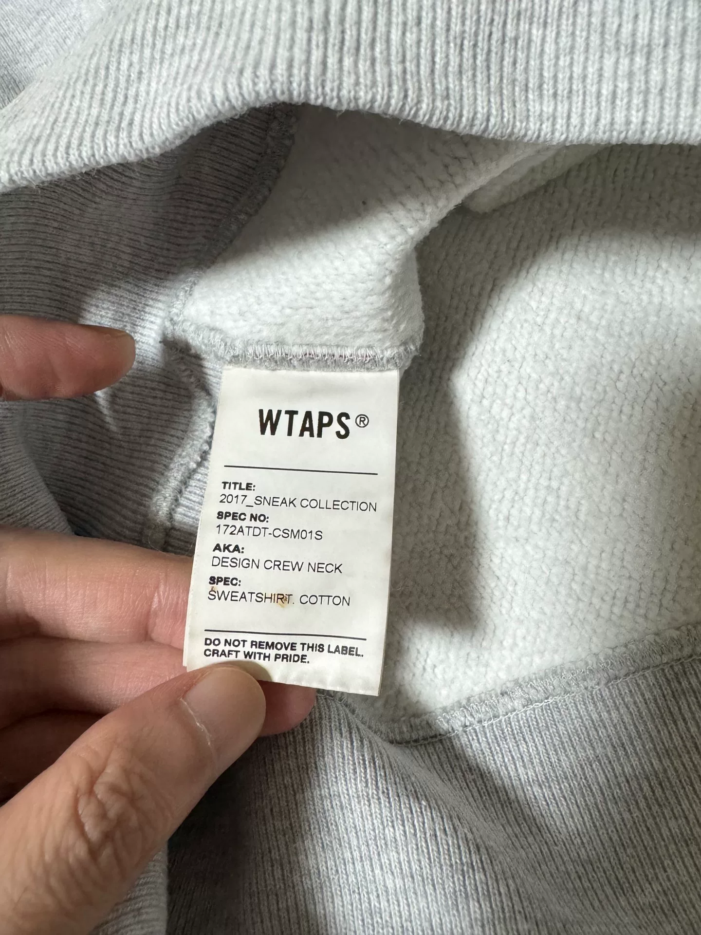 WTAPS 17AW Gray Round-Neck Sweatshirt — back