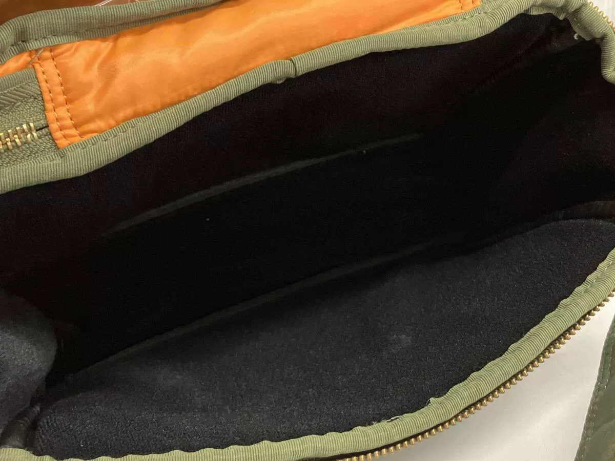 Porter Tanker Green Nylon Camera Bag — label