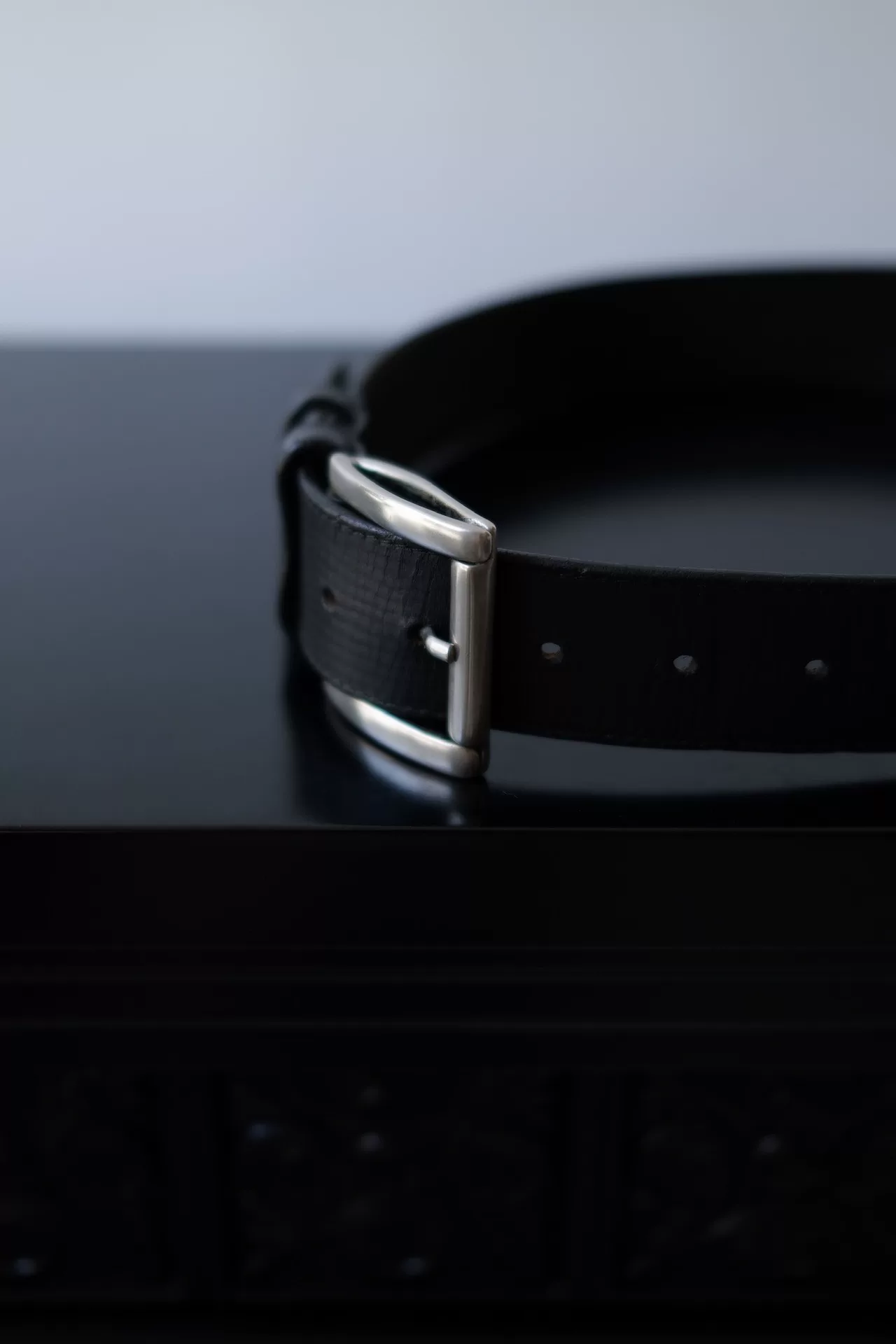 Yohji Yamamoto Wide Classic Leather Belt — label
