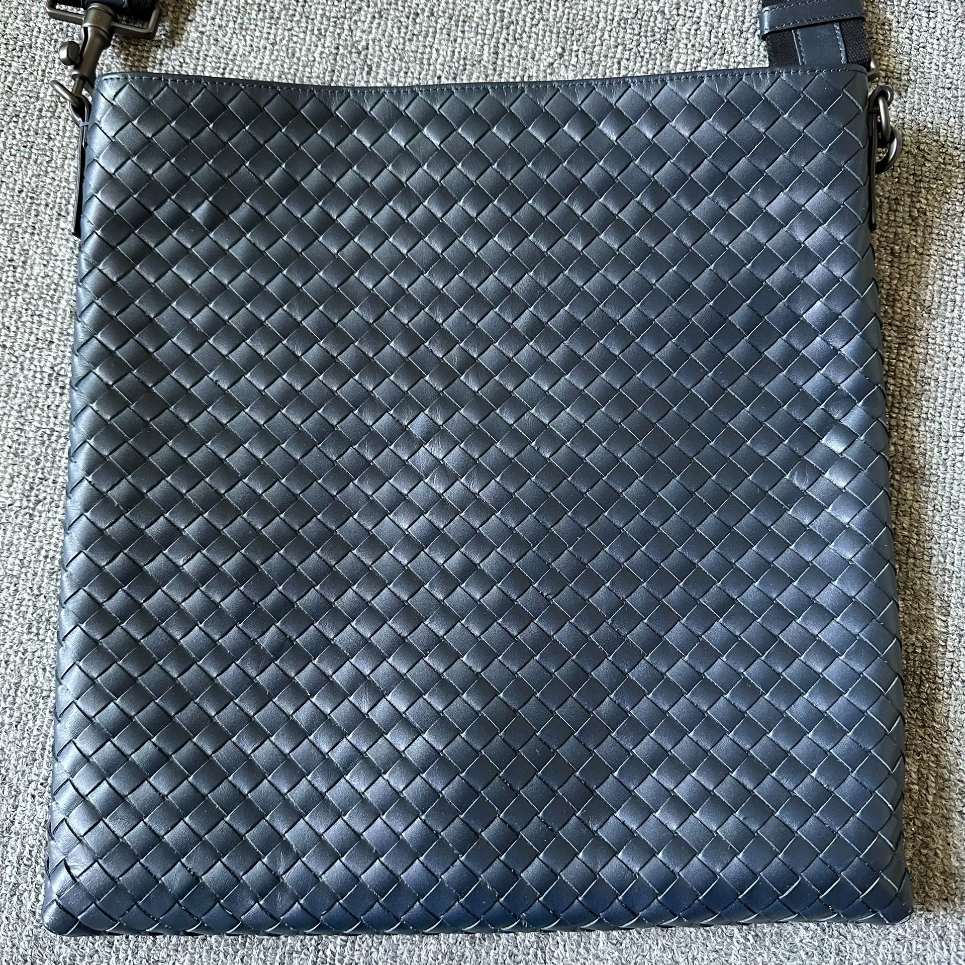 Bottega Veneta Black Woven Crossbody Bag — front