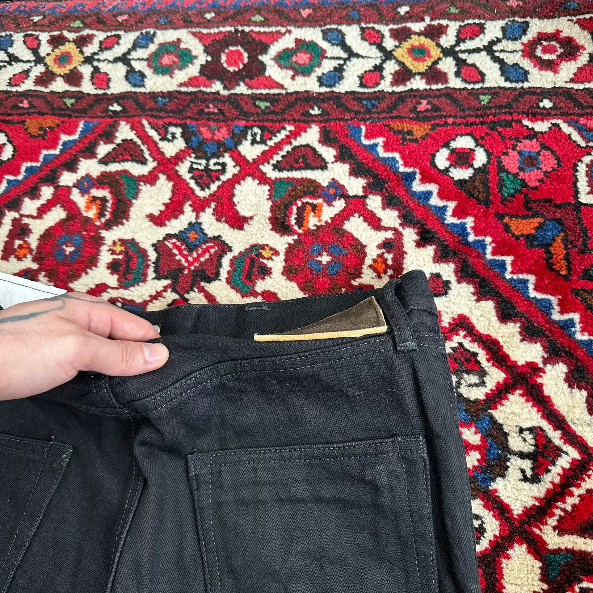 visvim 15aw 04R Black Jeans — label