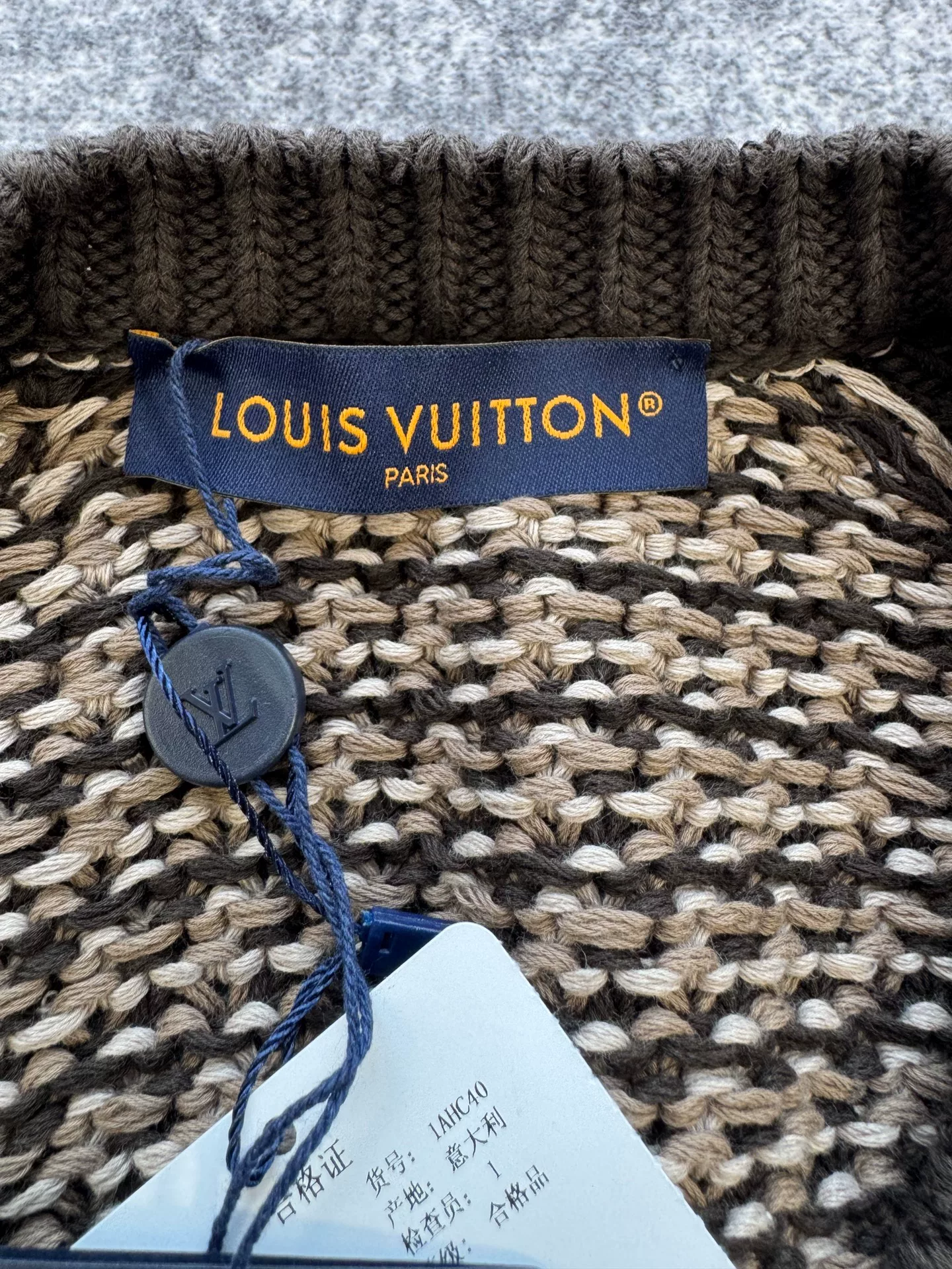 Louis Vuitton SS25 Houndstooth Knit Vest — detail