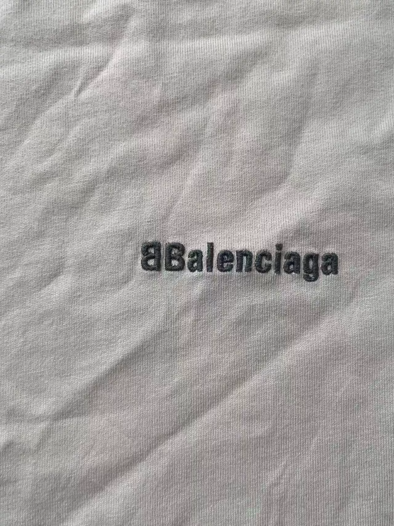 Balenciaga Logo Print Short-Sleeve T-Shirt — detail