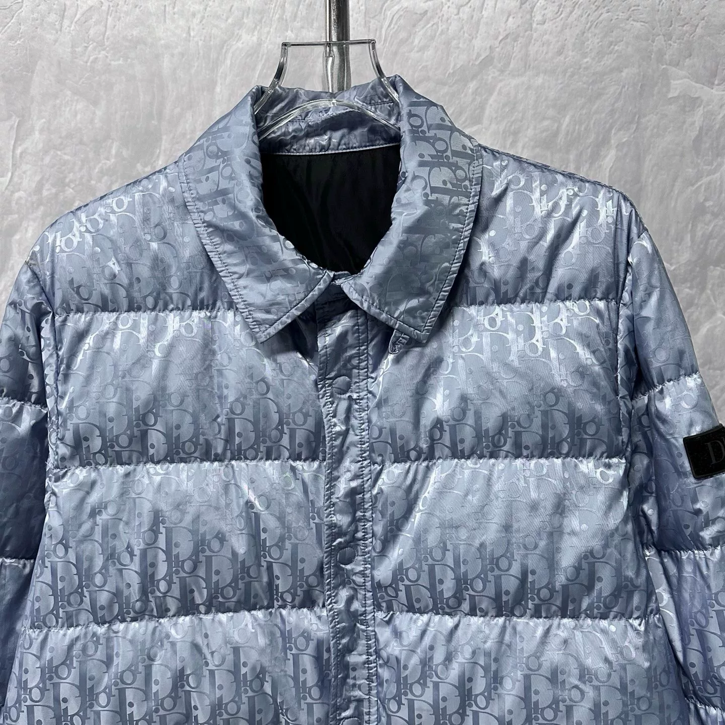 Dior Light Blue Logo Print Puffer Jacket — detail