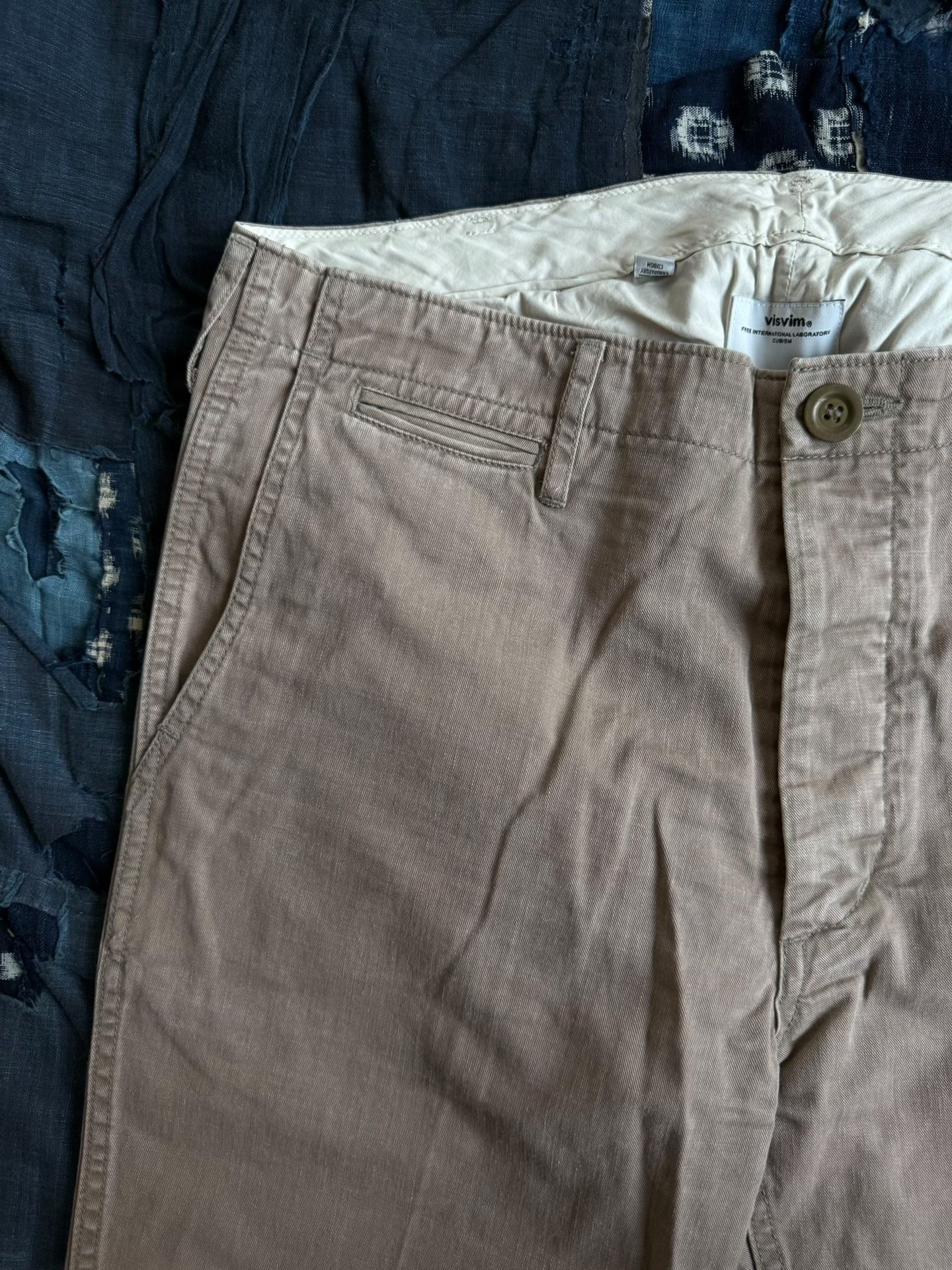 VISVIM 13AW Chino Pants Limited — label