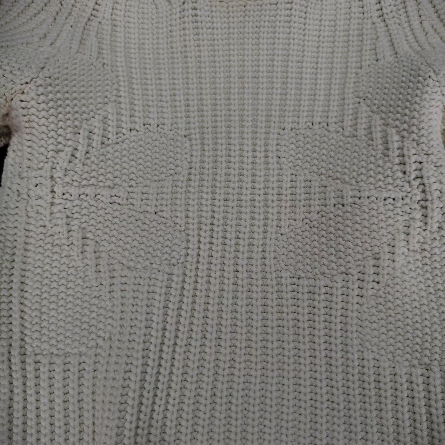 Dior Flower Embossed Blend Knit Sweater — label