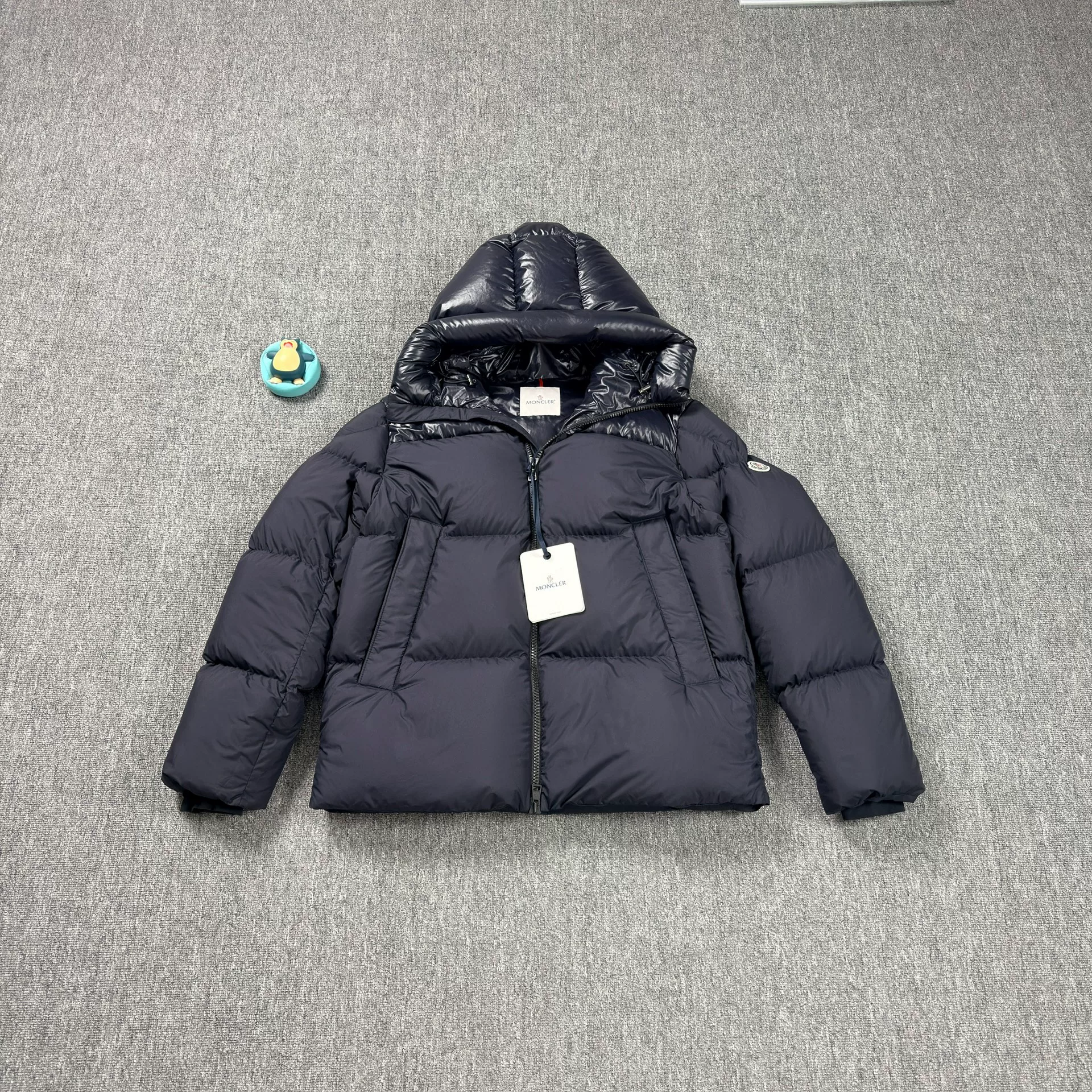 Moncler Damavand Navy Short Hooded Down Jacket