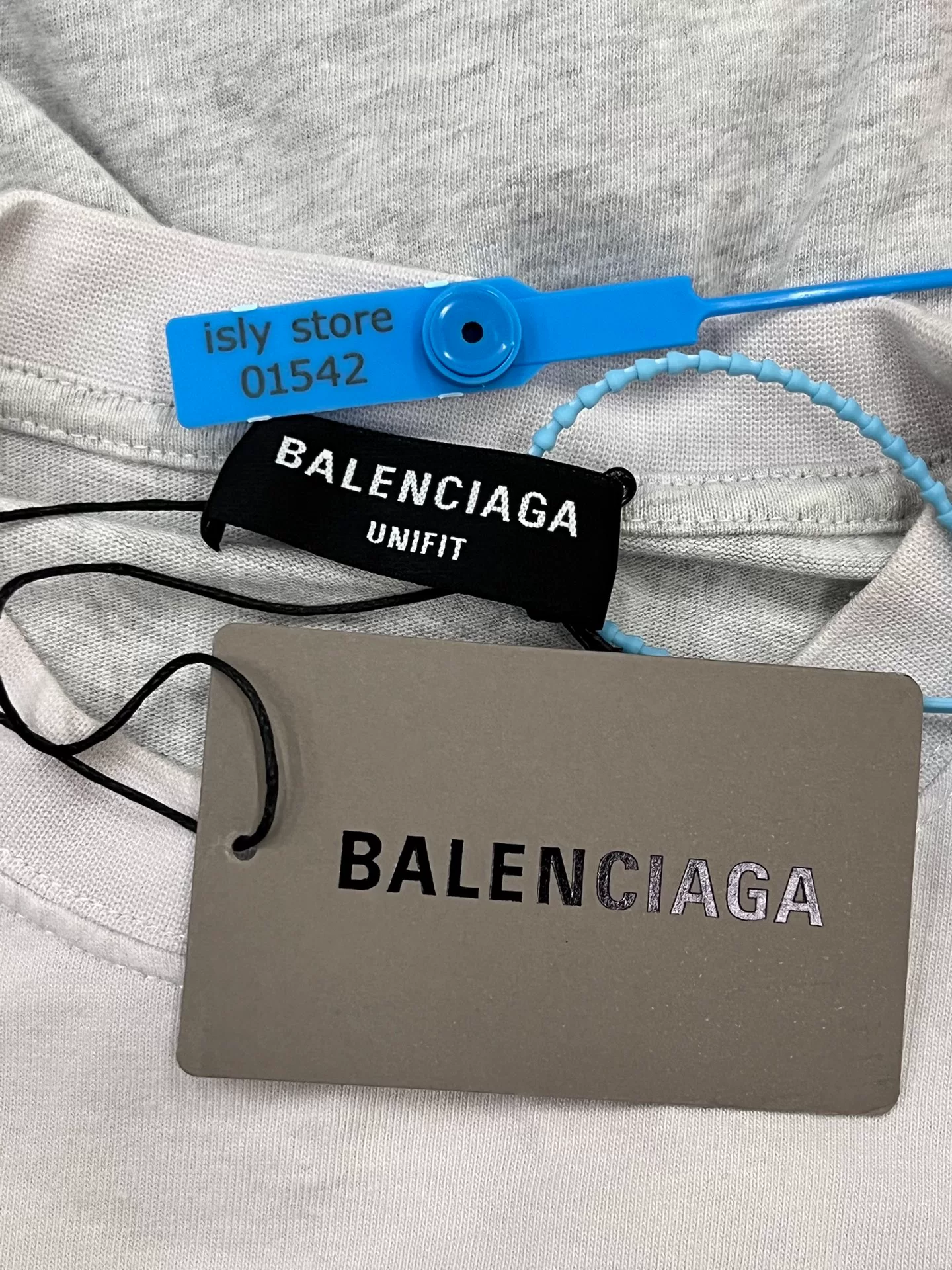 Balenciaga Inverted Paris Print Short-Sleeve T-Shirt — label