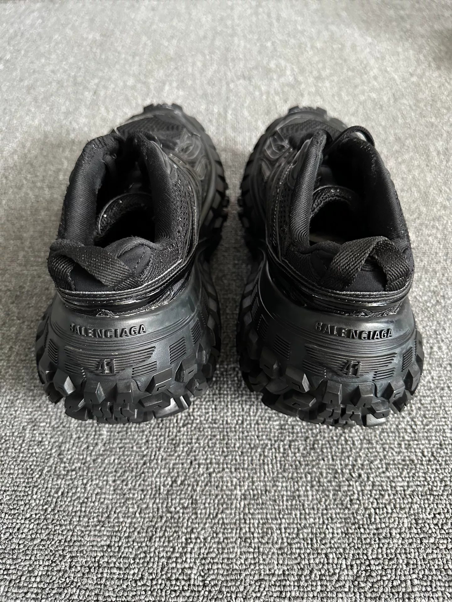 Balenciaga Defender Black Size 41 — detail