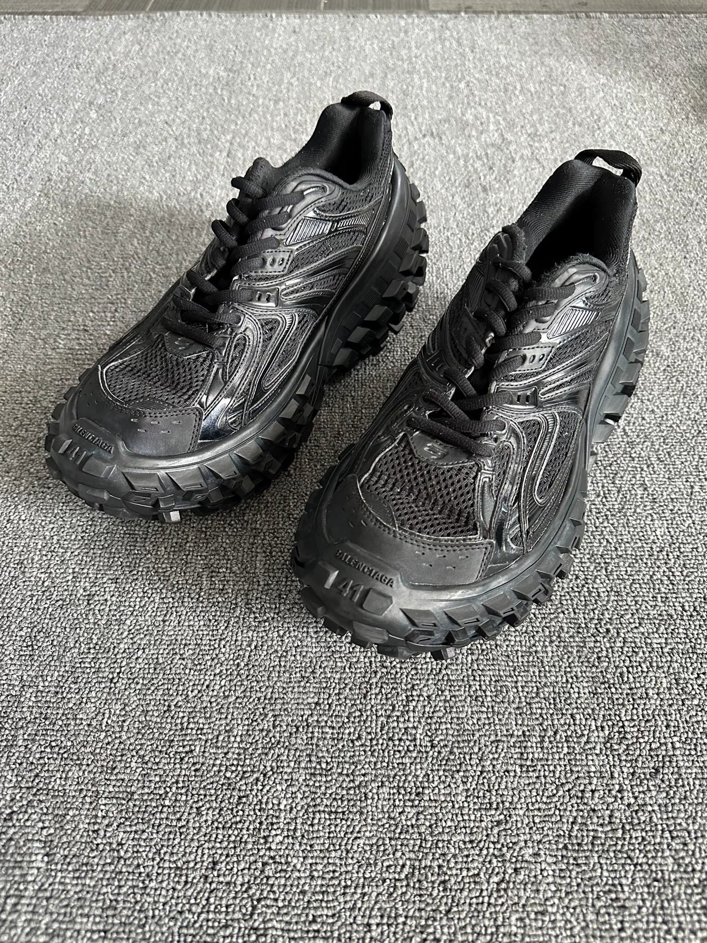 Balenciaga Defender Black Size 41 — front