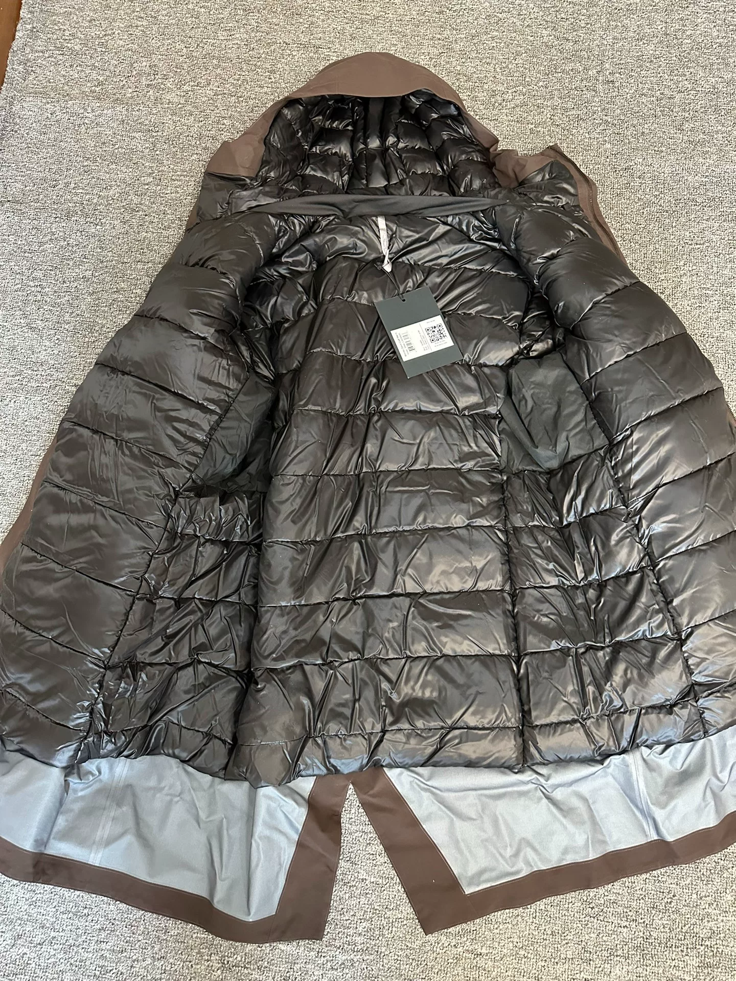 Arc'teryx Veilance Monitor Down Jacket — detail