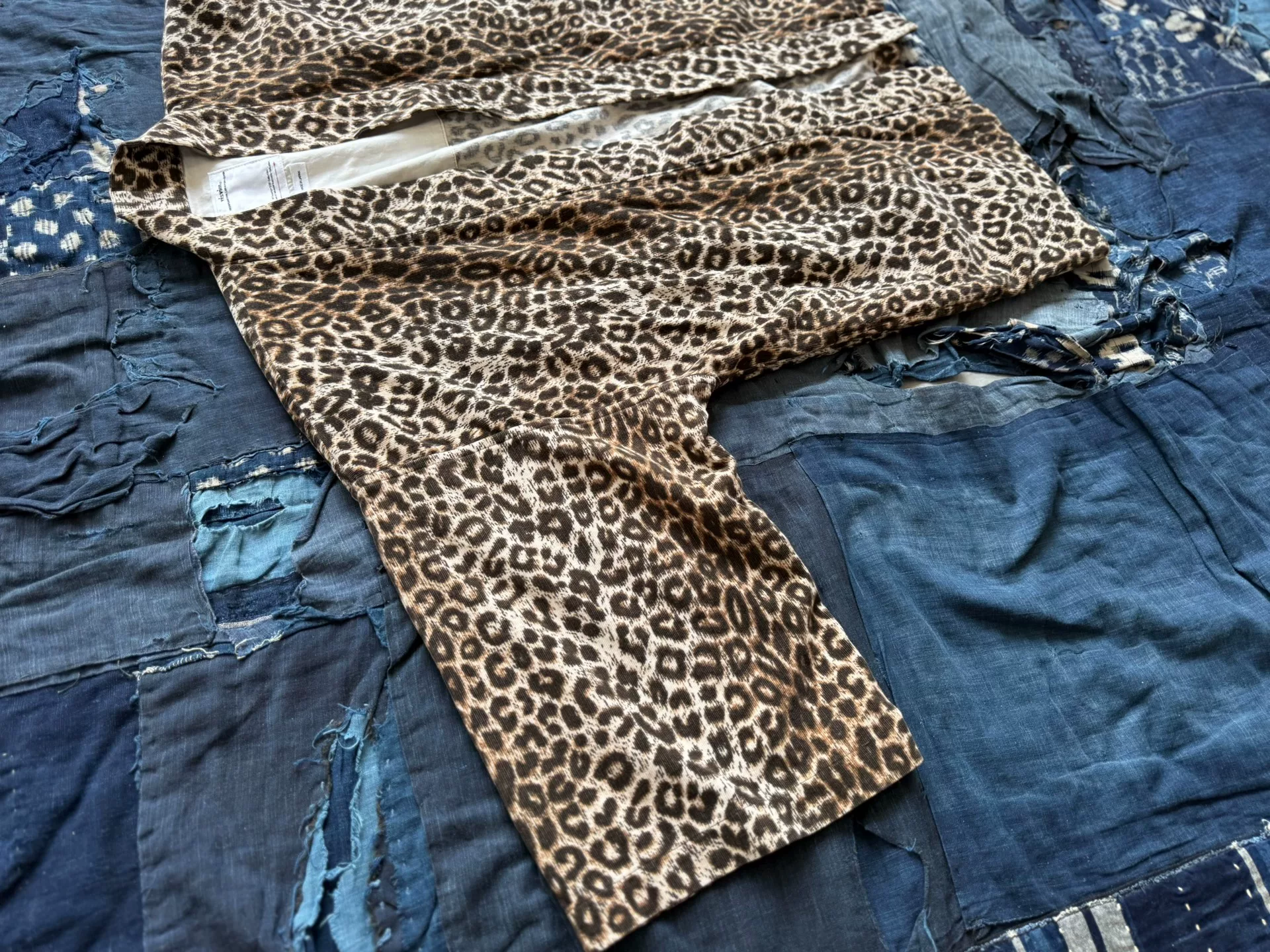 VISVIM 23SS HAPPI LEOPARD CARDIGAN — back