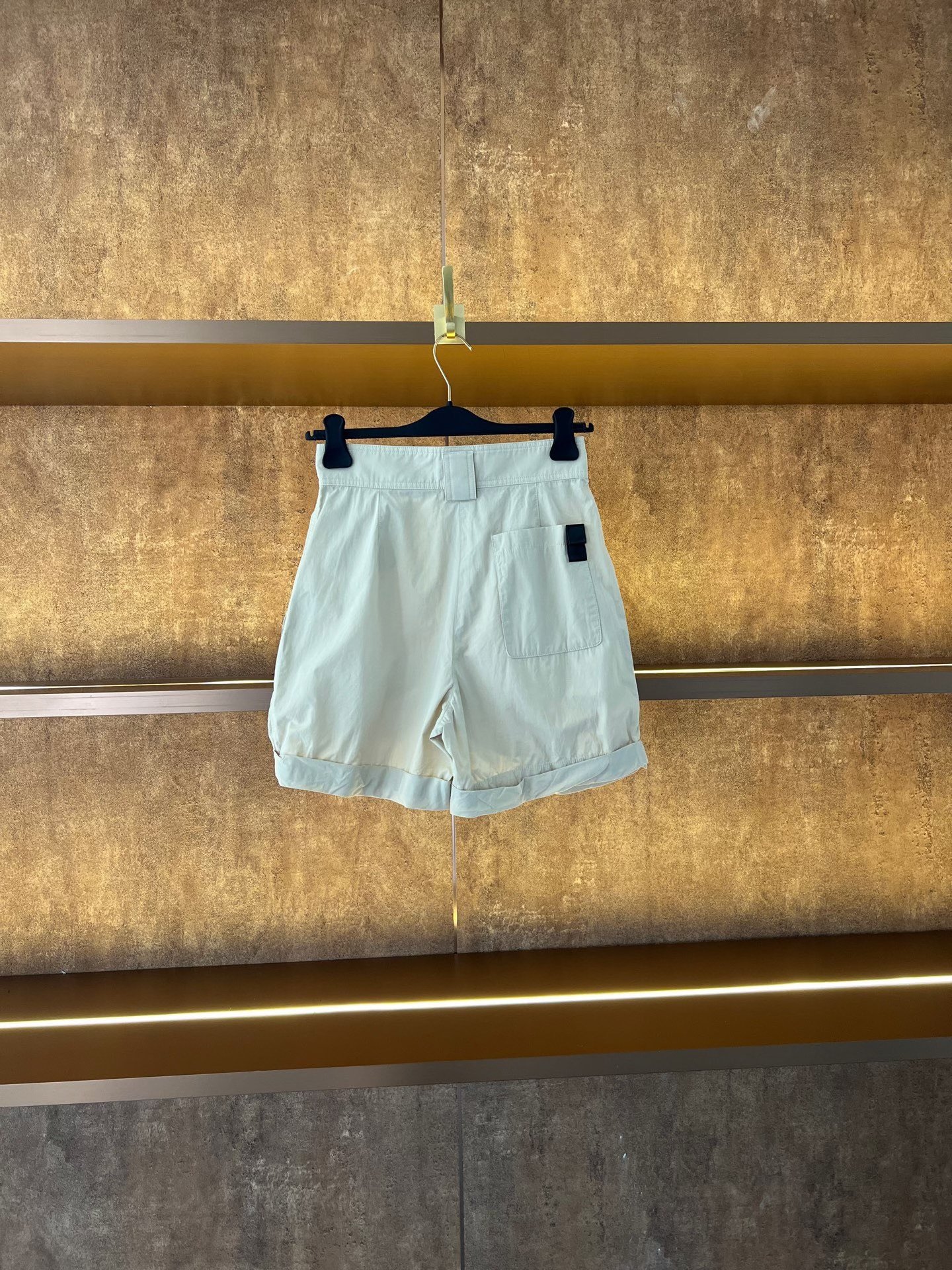 Louis Vuitton New Khaki Wide-Leg Shorts — front