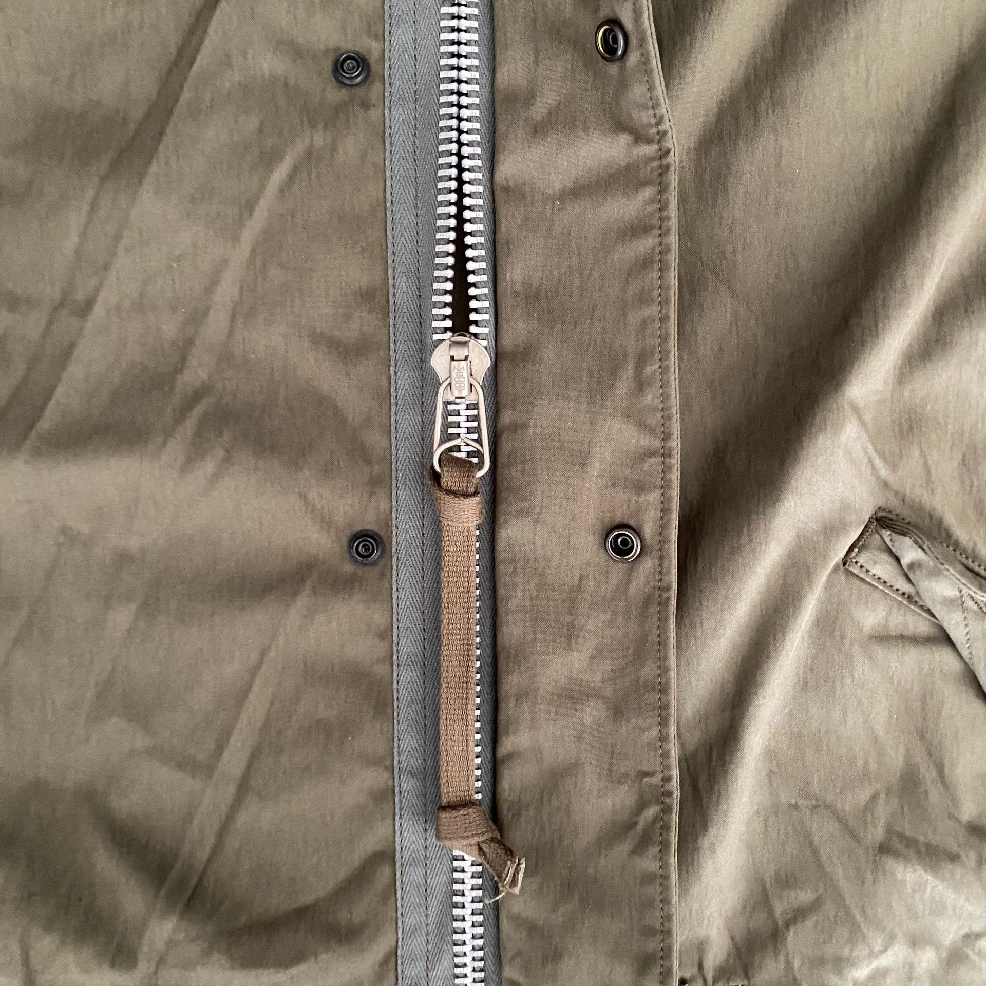 The Real Mccoys M65 Parka — label