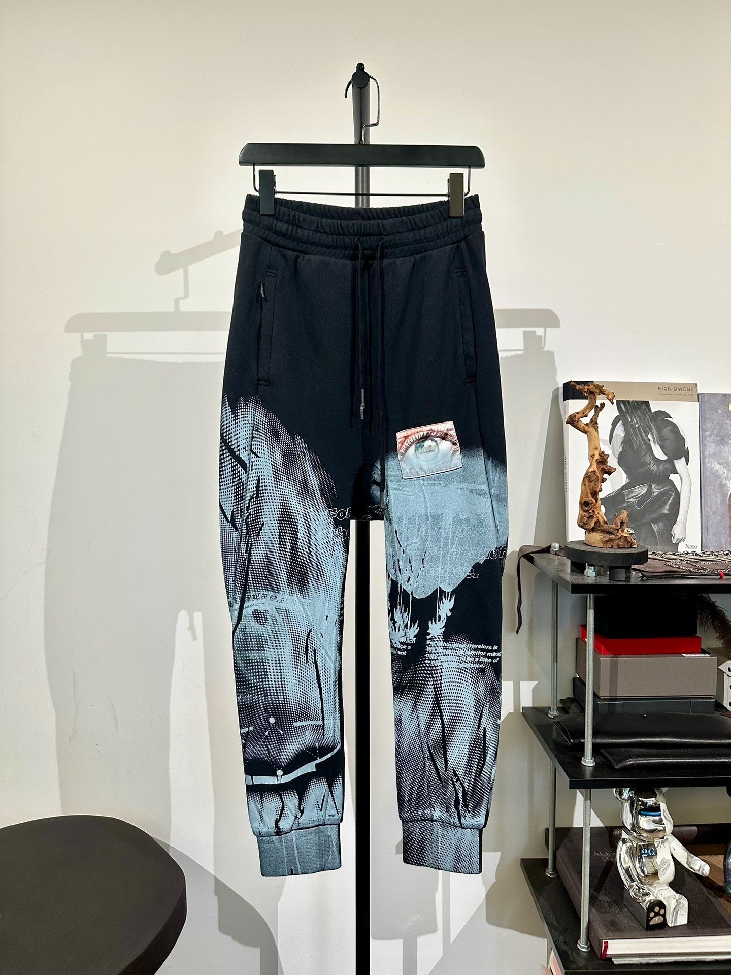 Boris Bidjan Saberi 11by bbs P3C Cuffed Sweatpants — front