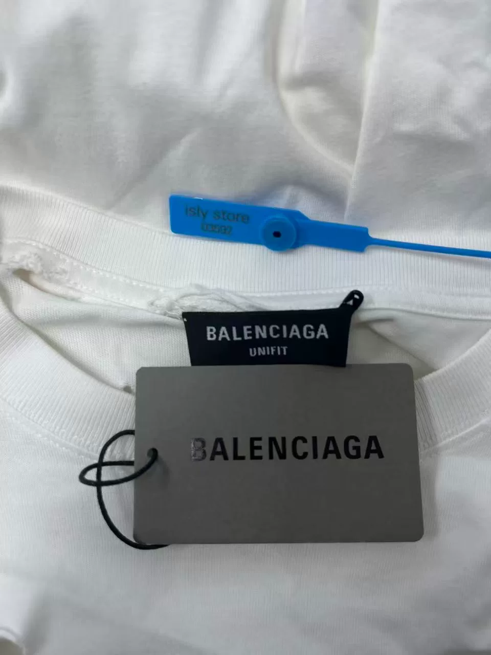 Balenciaga Destroyed Hole Short Sleeve T-shirt — label
