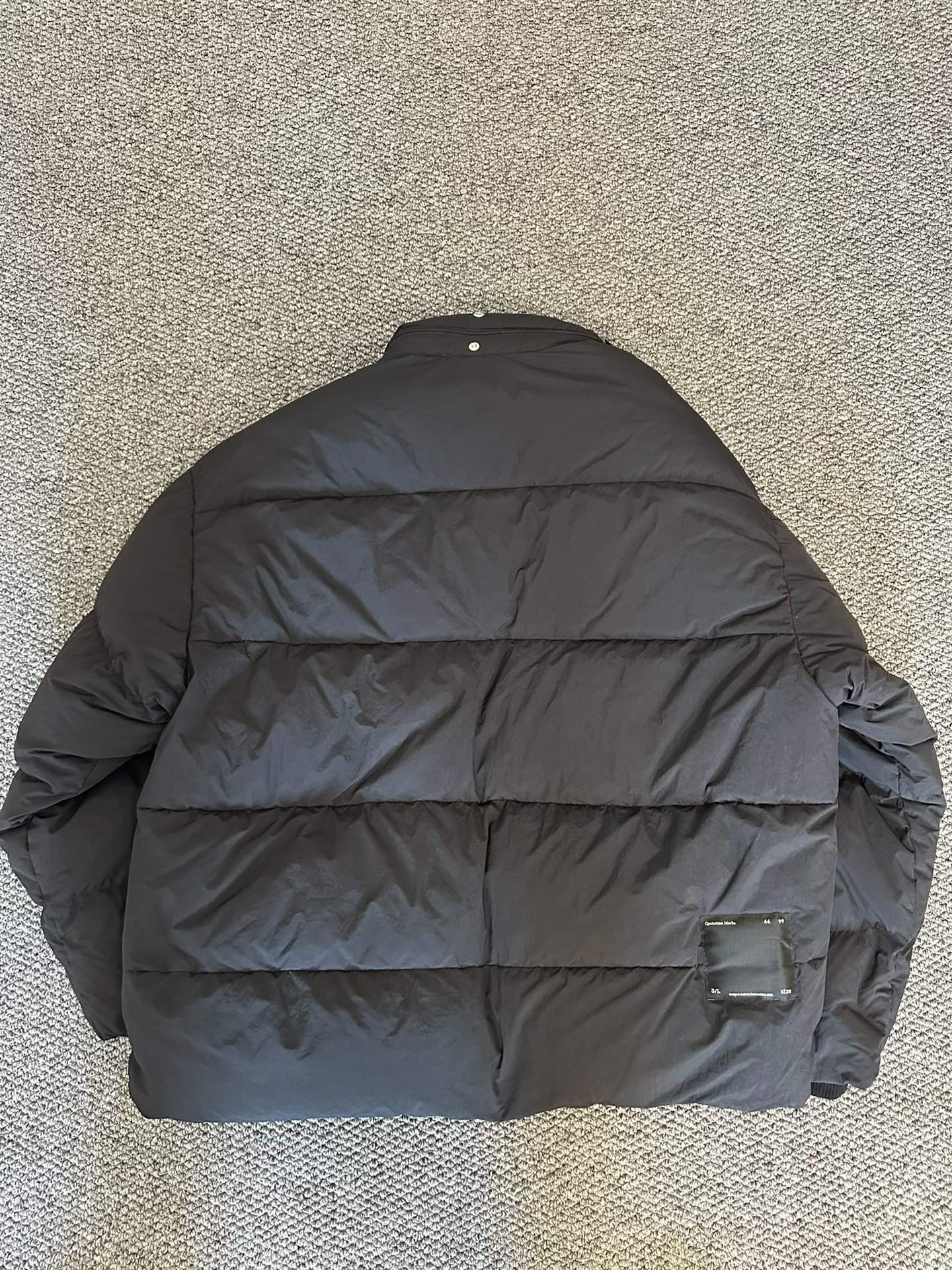 Goose Down Jacket Size L — label