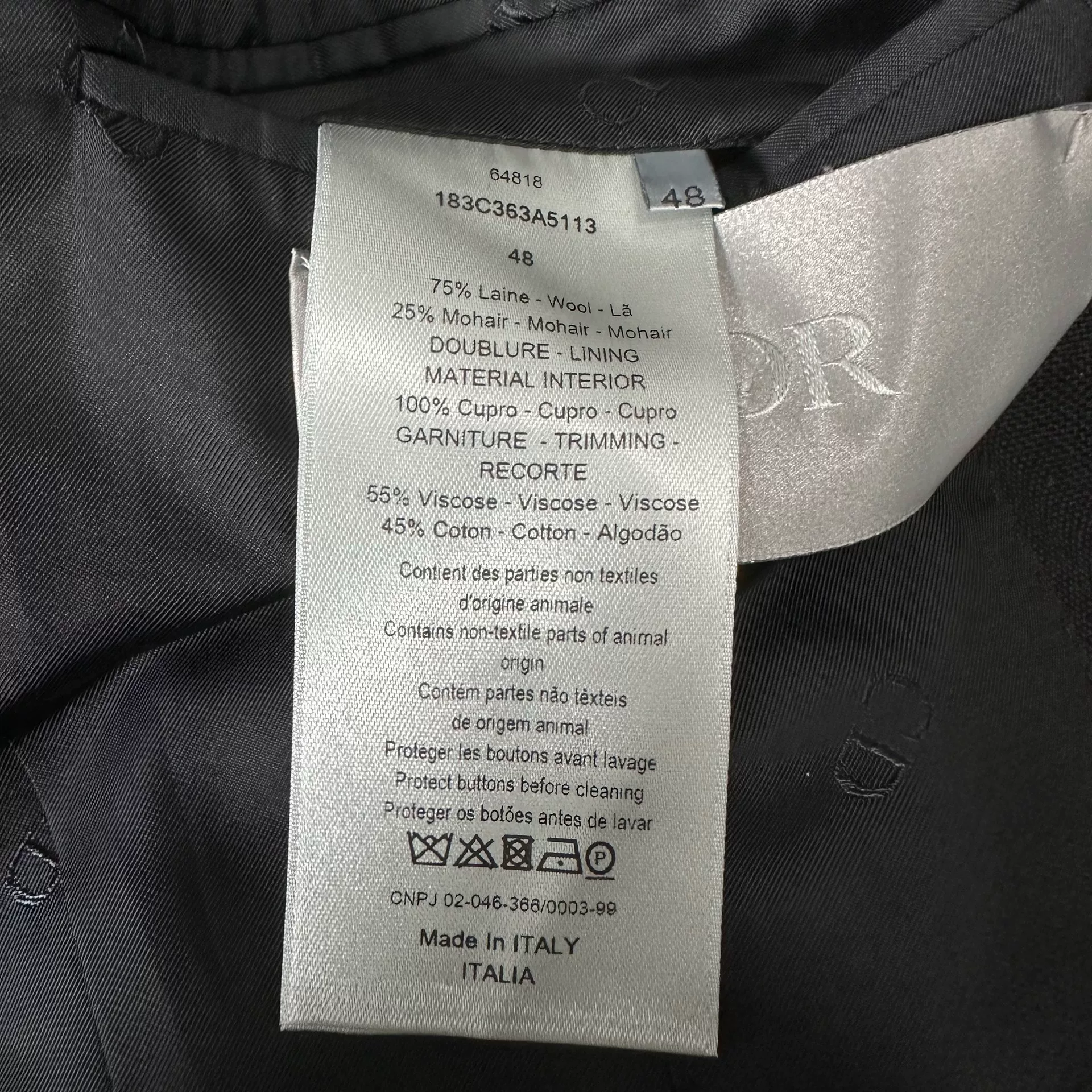 Dior Man Black Court-Style Tailcoat — label