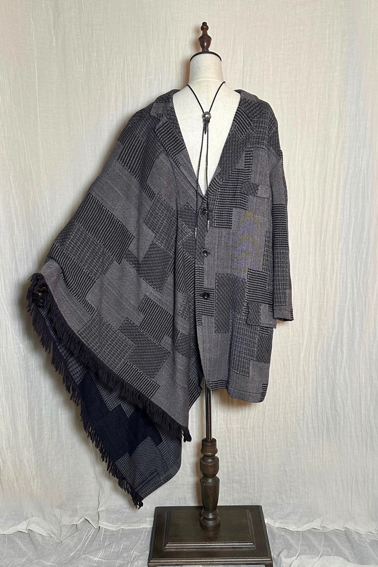 Yohji Yamamoto 2010AW Knitted Cape — detail