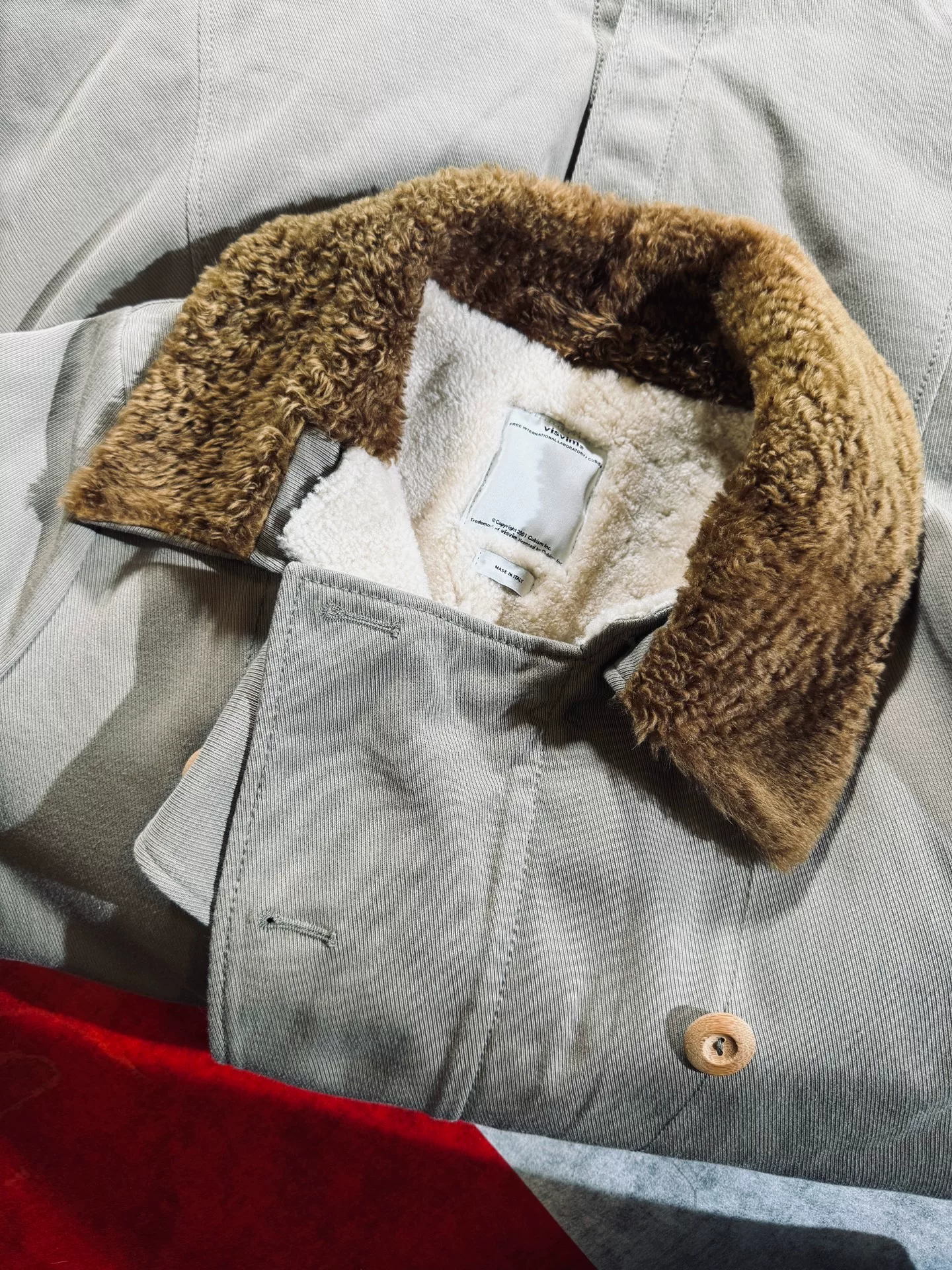 visvim howland sheepskin IT coat — detail