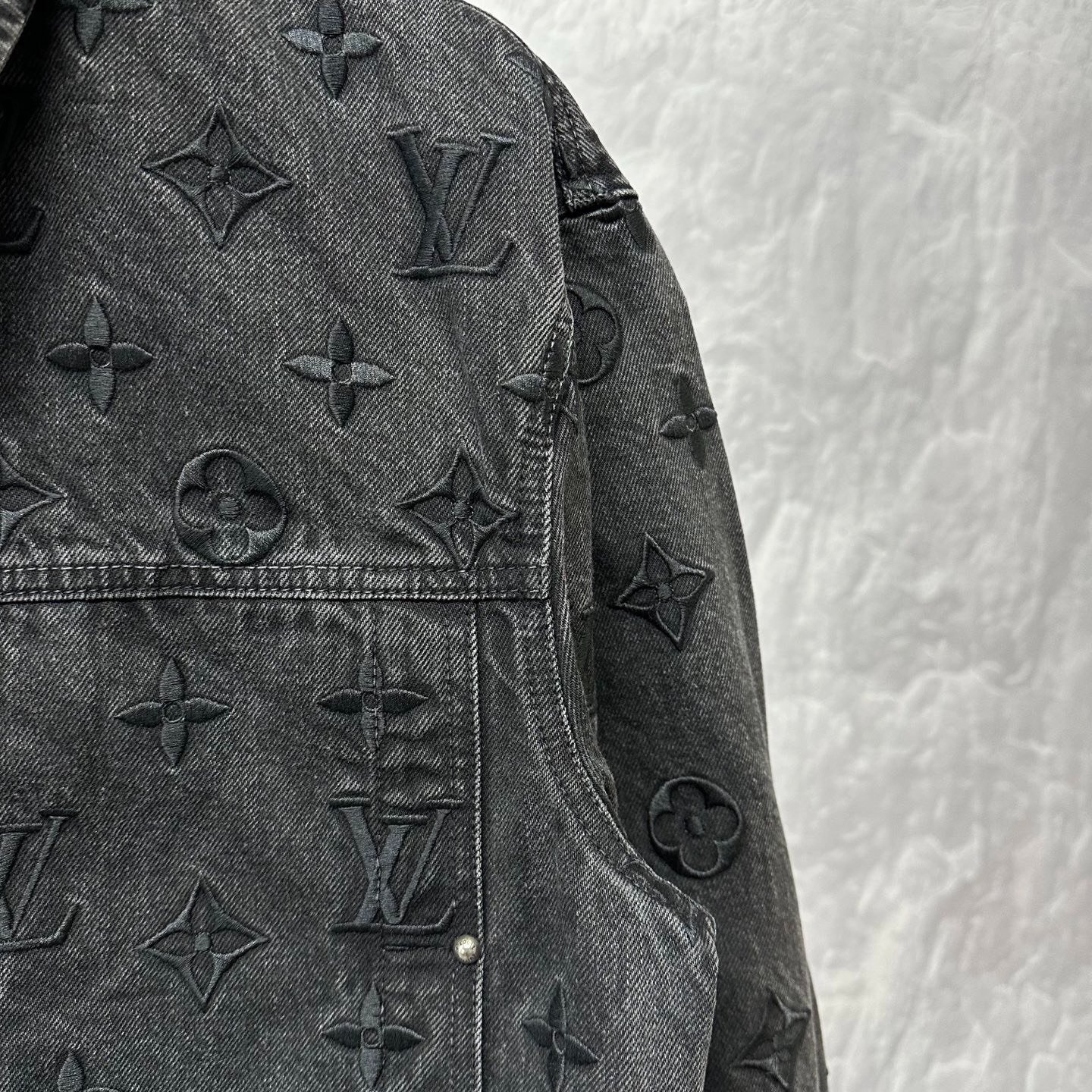 Louis Vuitton SS24 Monogram Embroidered Denim Jacket — detail