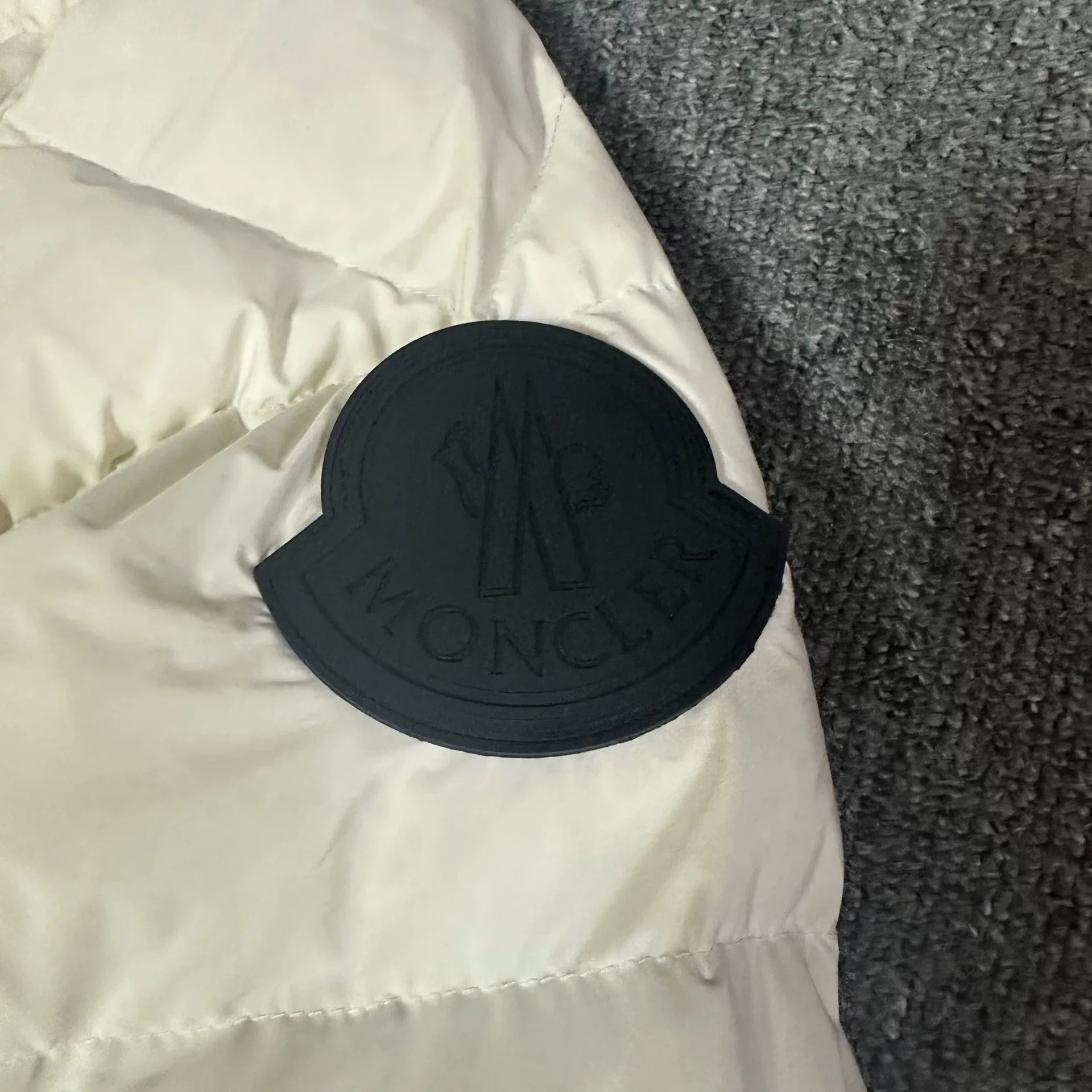 Moncler White Short Hooded Puffer Jacket — front